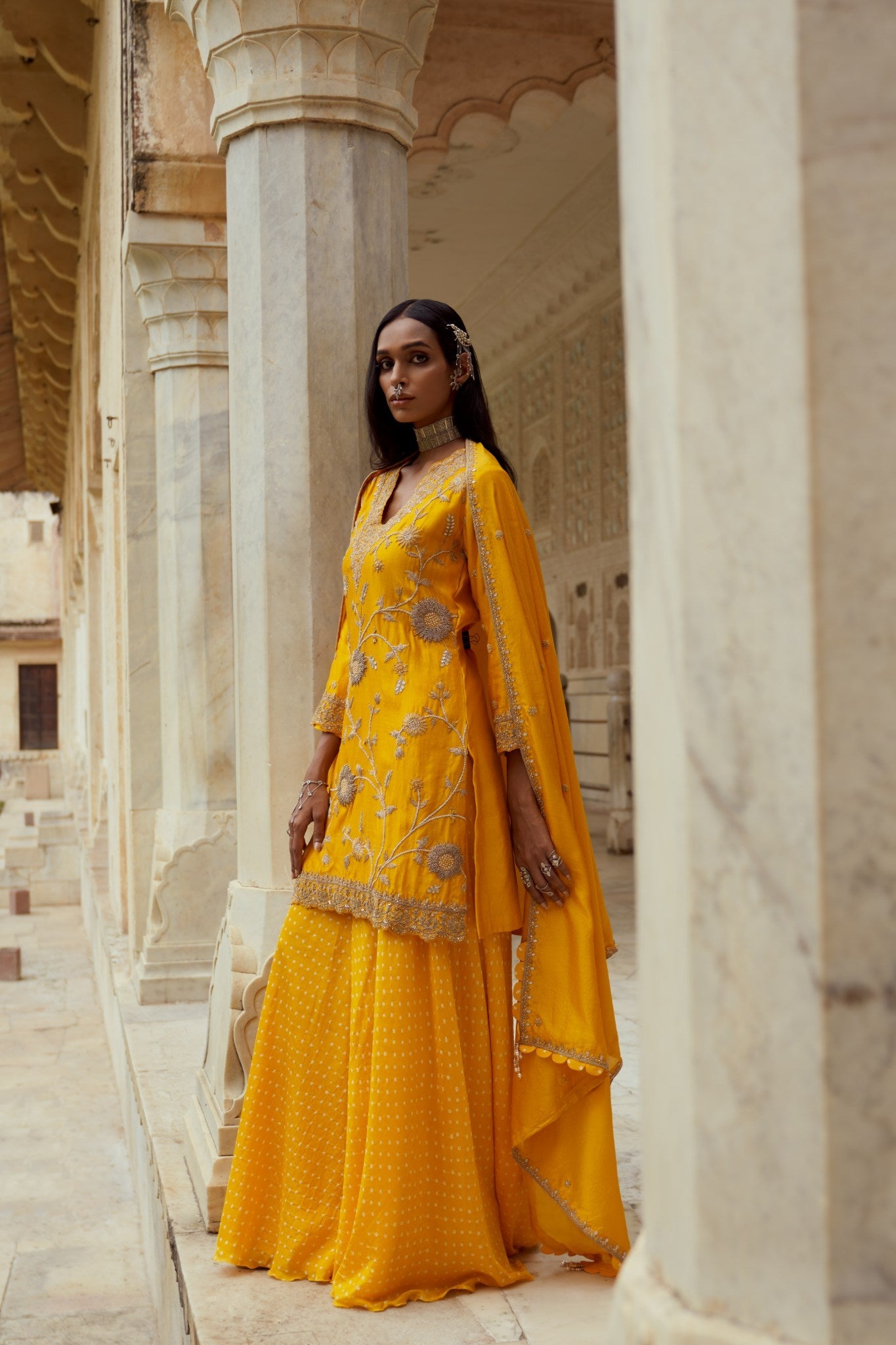 Sunflower sharara