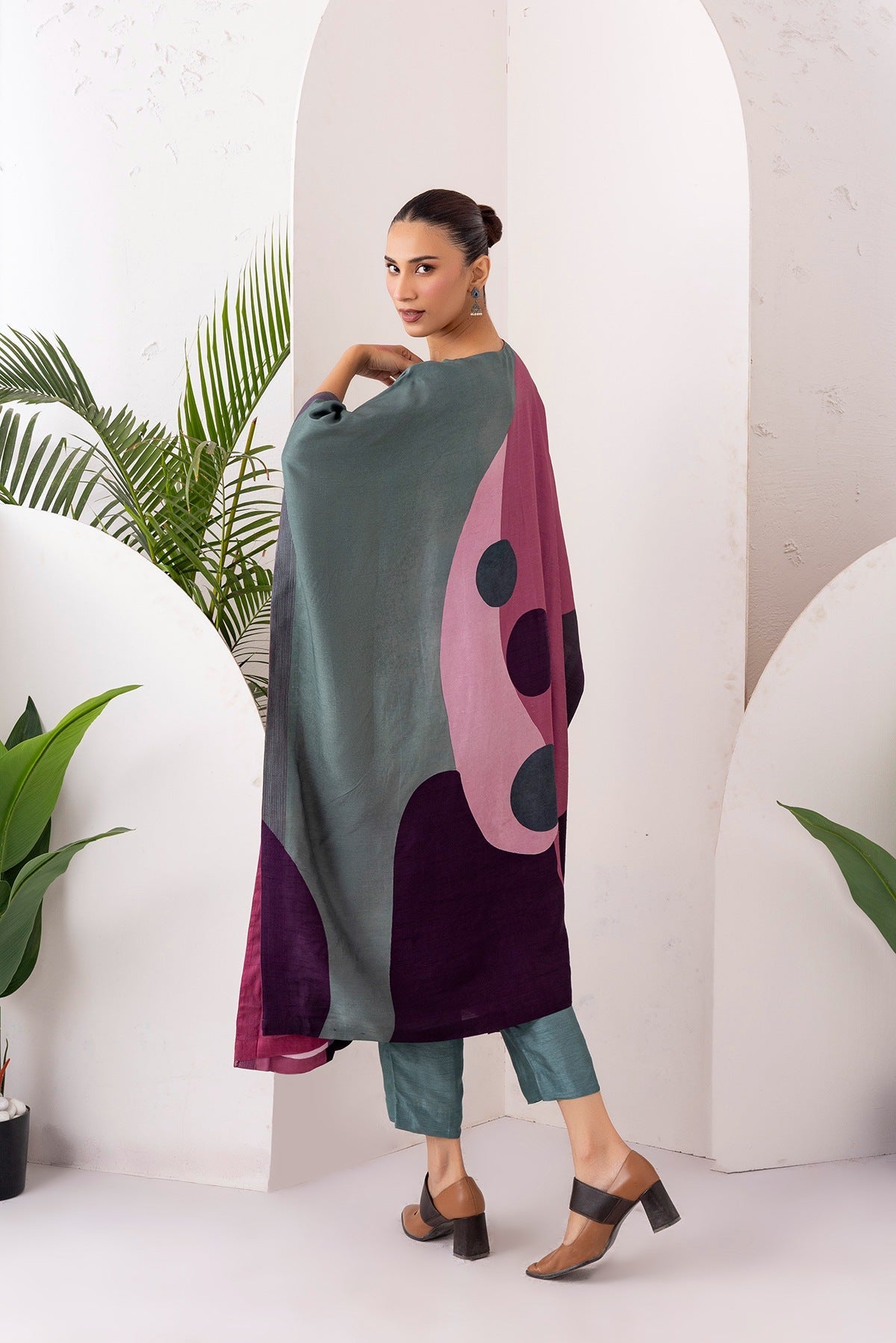 Sage Green & Salmon Pink Viscose Dupion Printed Kaftan Set (2 PCS)
