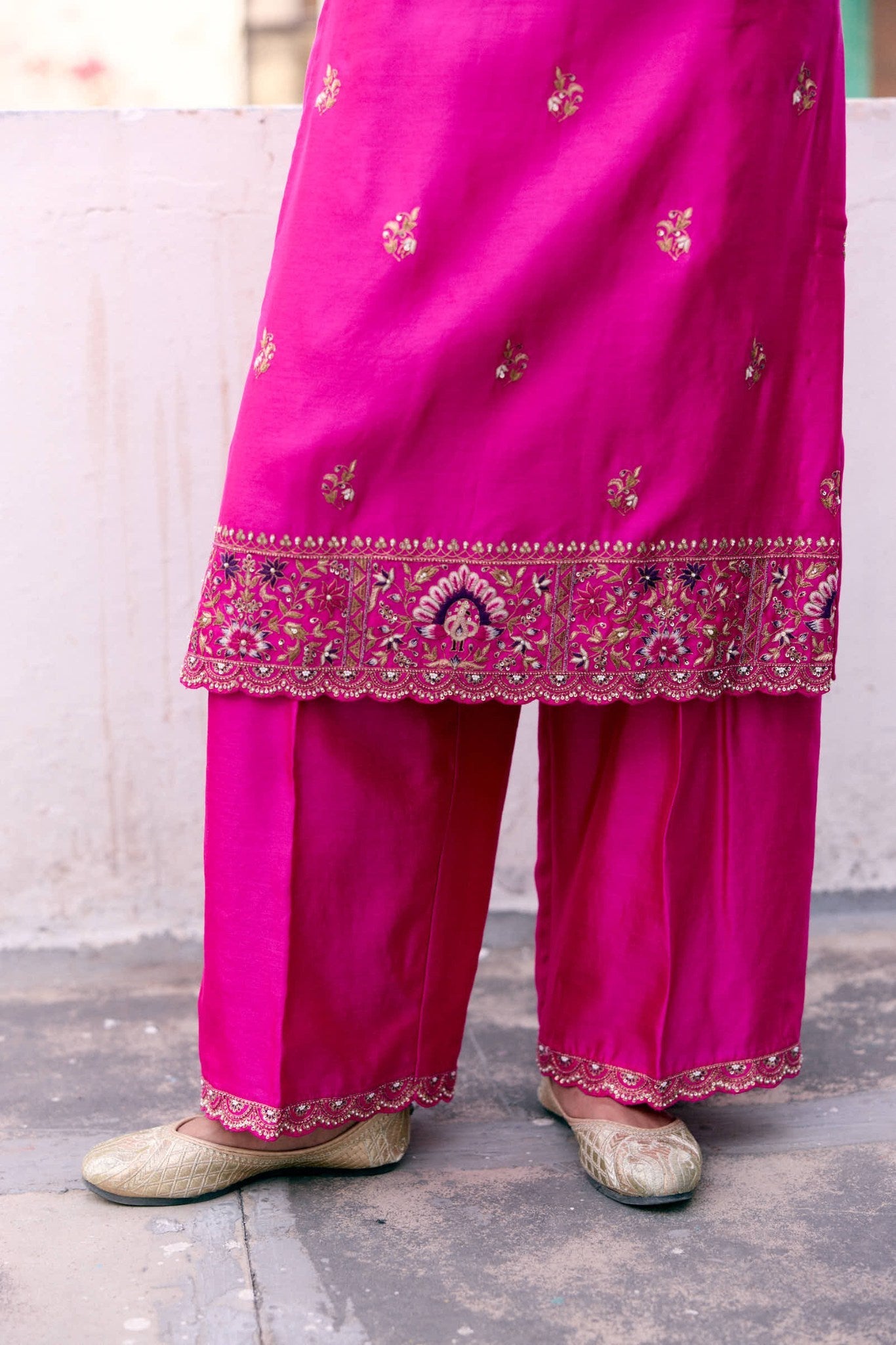 A Peacock in Bloom Kurta Set