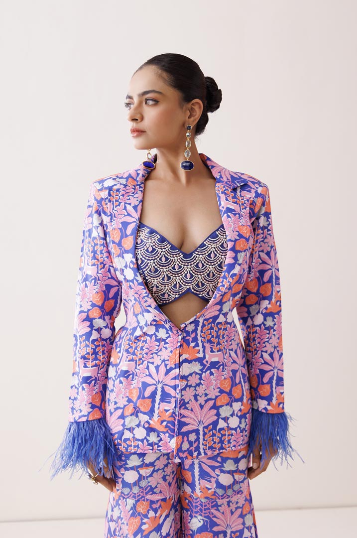 Sapphire power suit