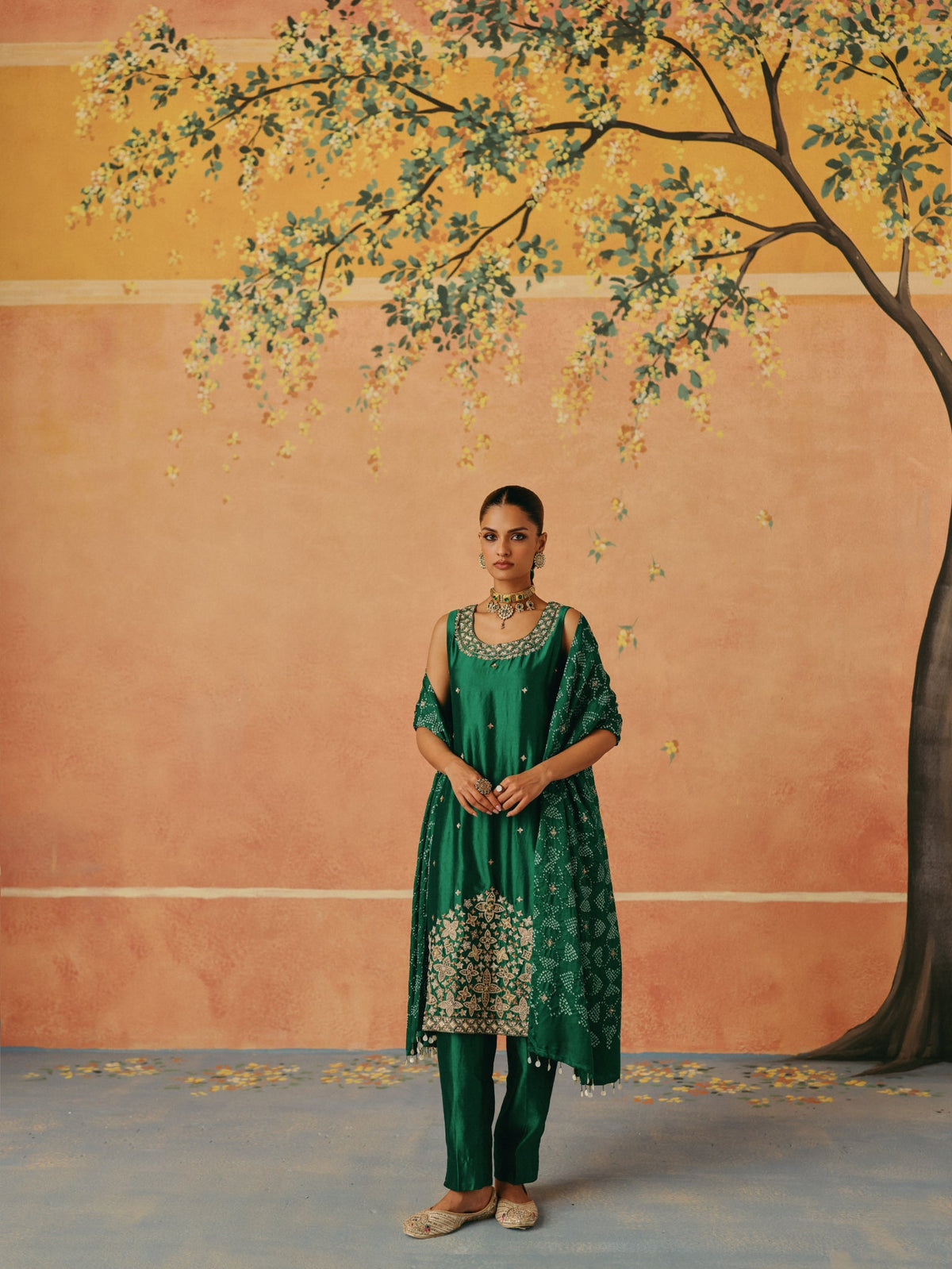 Panna  Phool Kurta Set