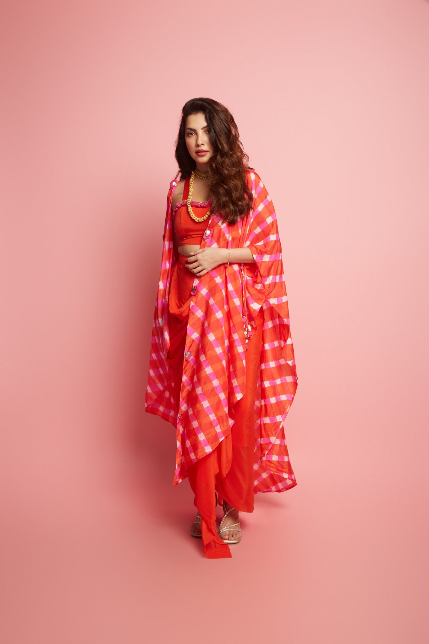 Leheriya Cape Set With Draped Skirt