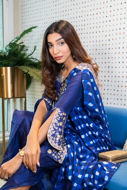 silk top,harroms and mothra drape dupatta with gota work
