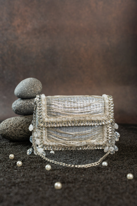Hinted slate silver