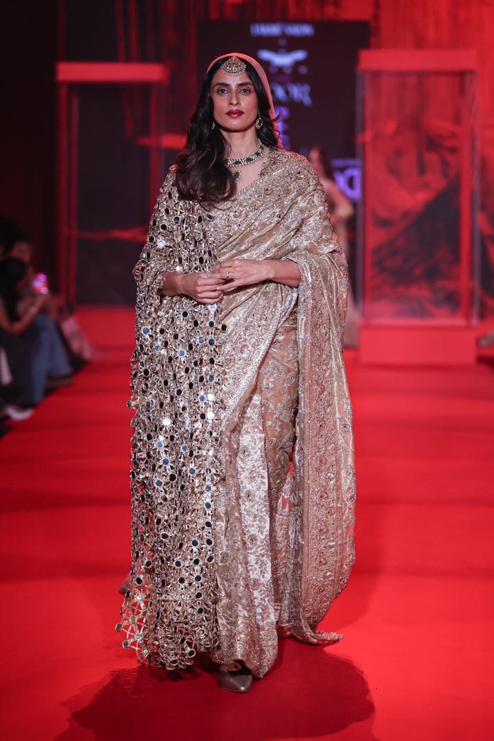 Kanakprabha Saree Set