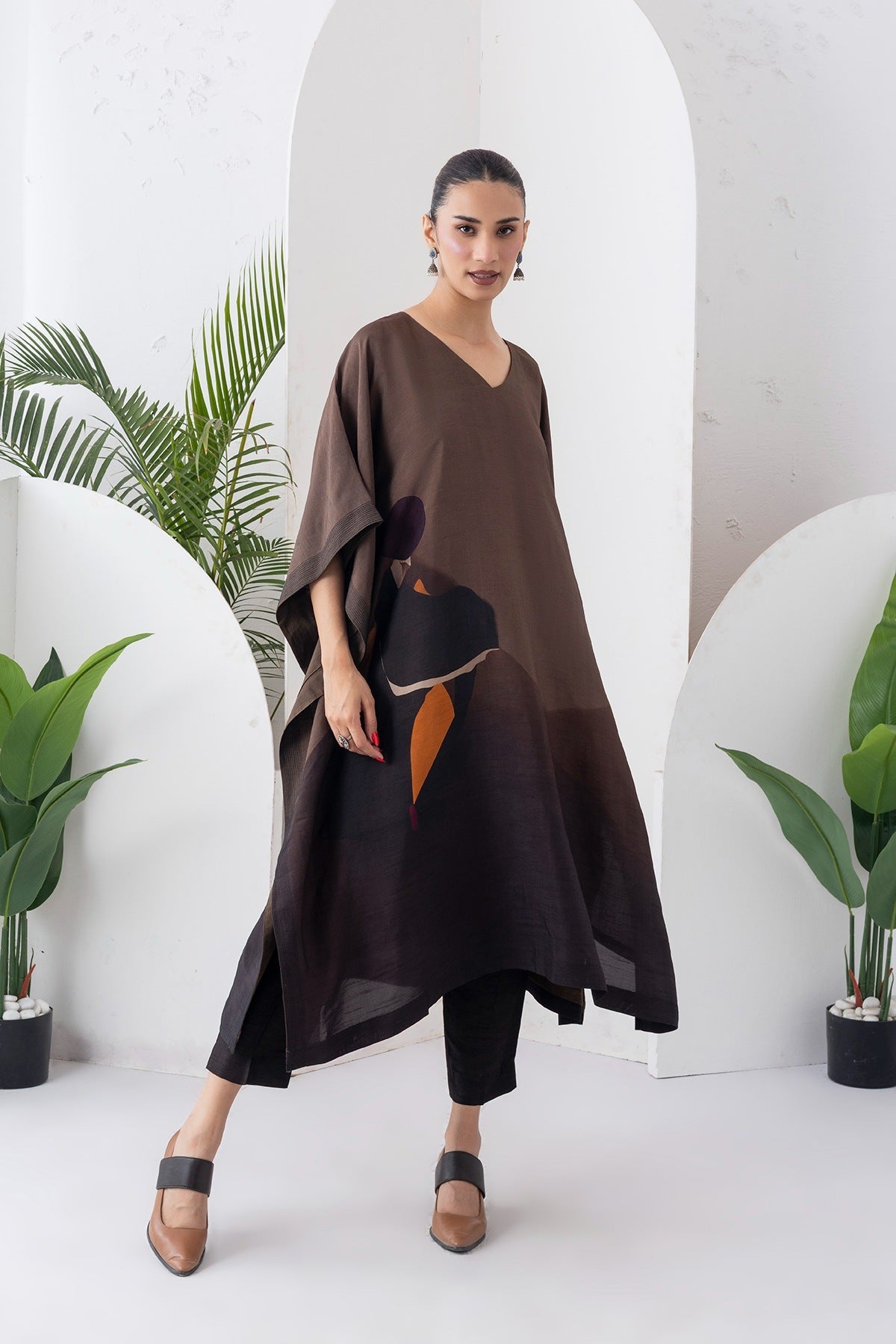Shades Of Brown Viscose Dupion Printed Kaftan Set (2 PCS)