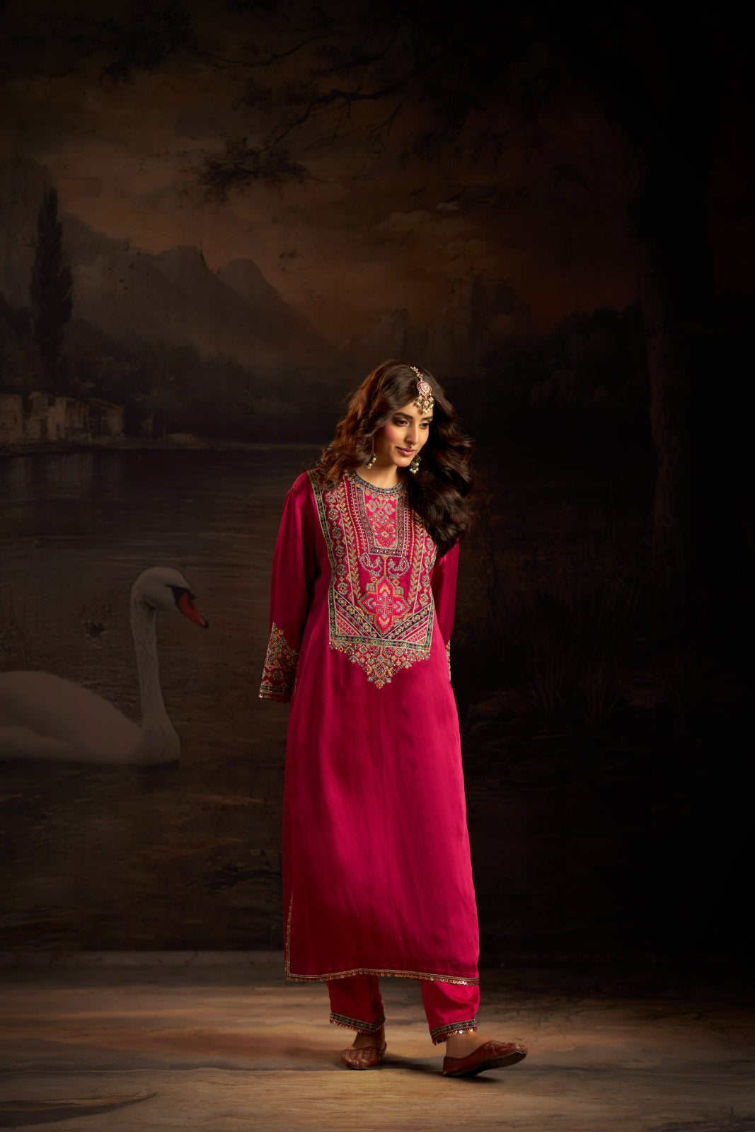 Magenta Pink & pink hand embroidered pakistani kurti set