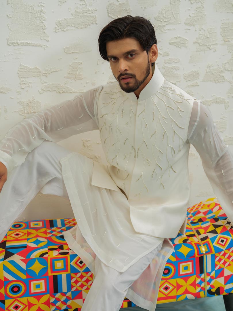 Ivory Thunder Bundi set