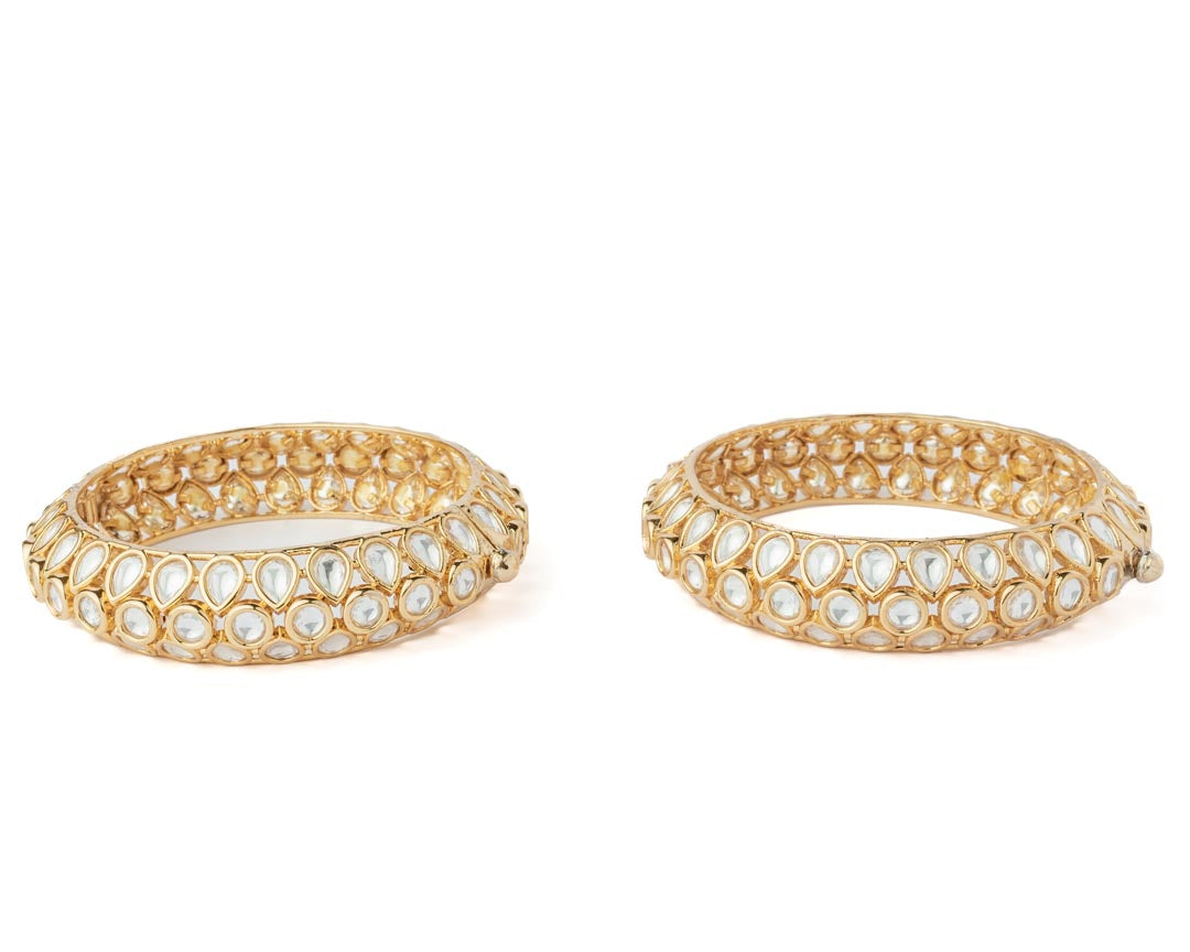 Vivinia By Vidhi Mehra Gold Plated Womens Kundan, Polki Pair of bangles VB028