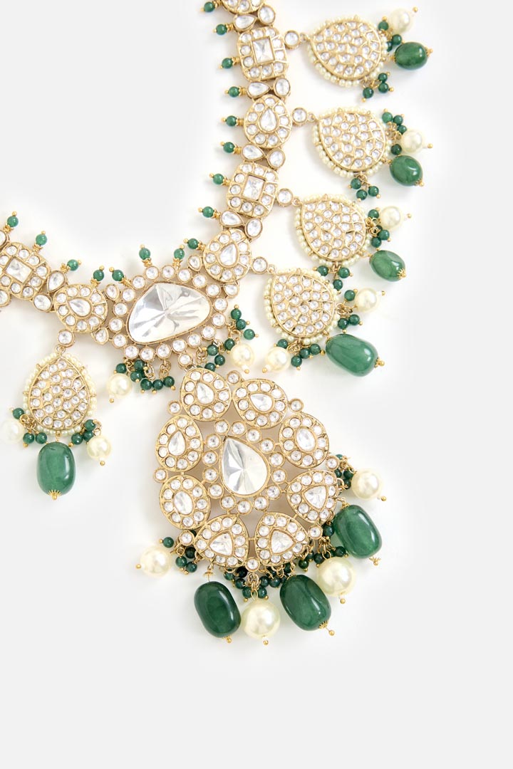 Elegant Kundan & Green Bead Bridal Necklace Set