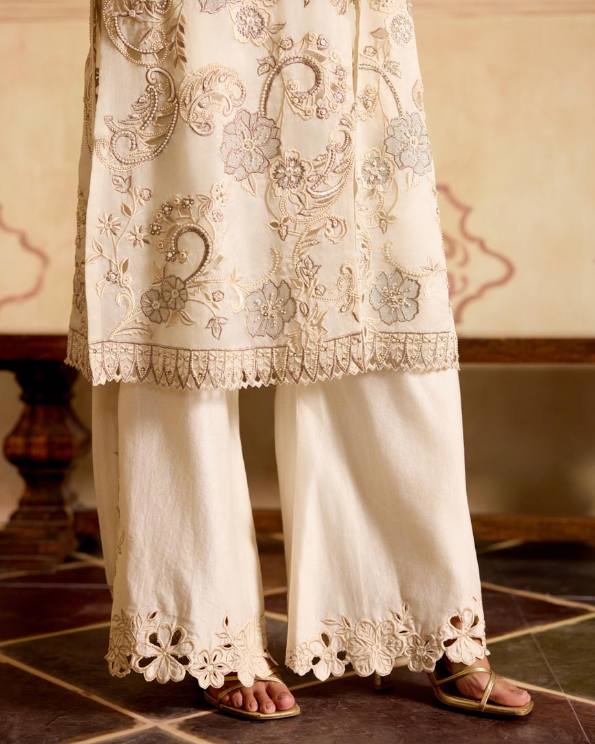 IVORY AND SILVER EMBROIDERED JACKET