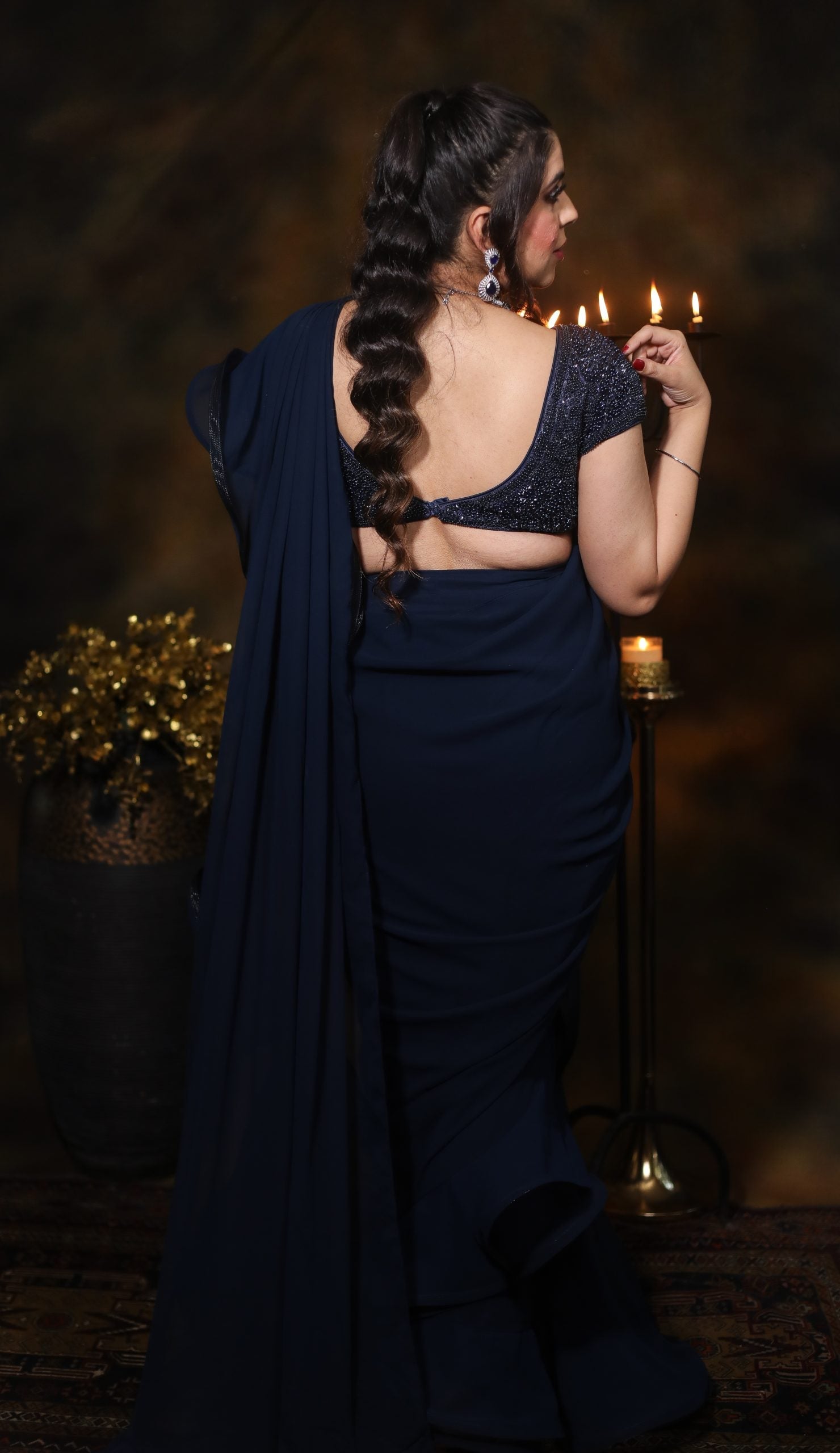 Image of JADE IN ESSENCE OF NAVY BLUE