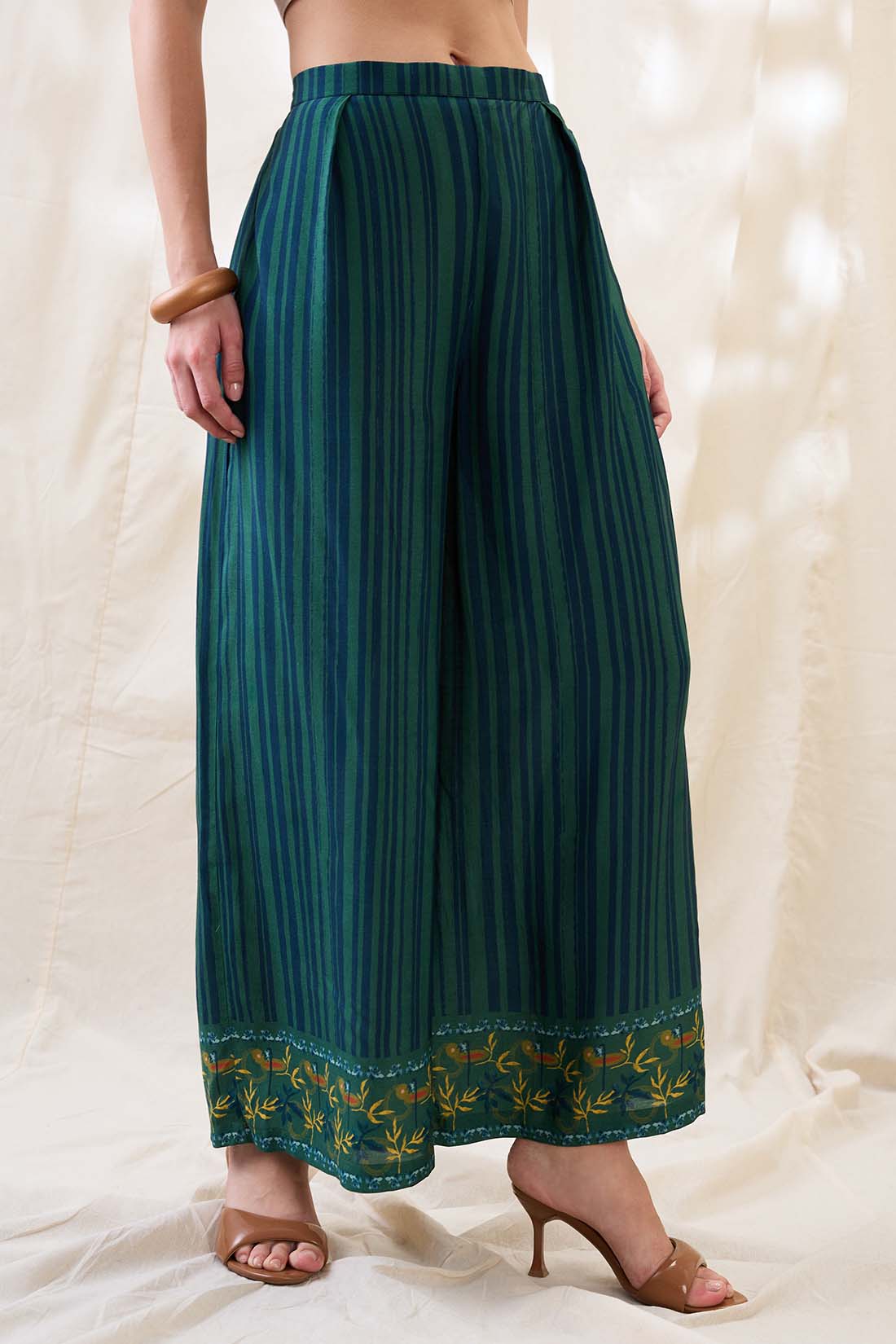 Flora embellished angarkha set  SP4707