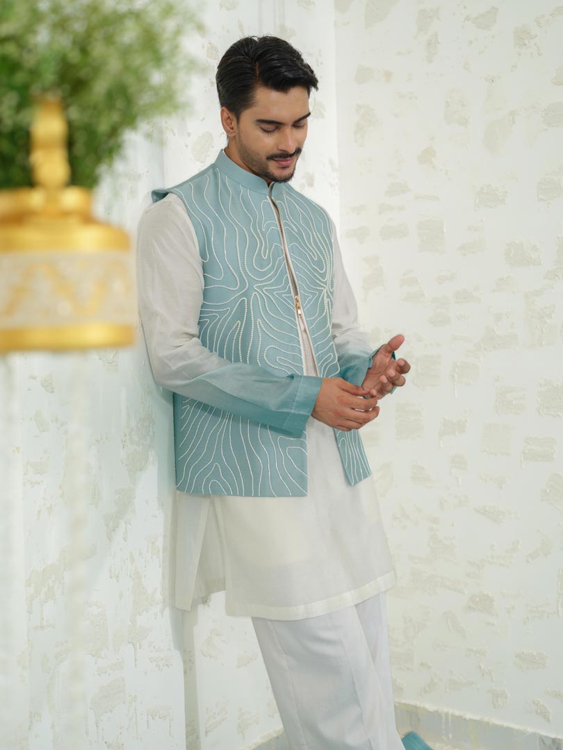 Contour Blue Zipper bundi only