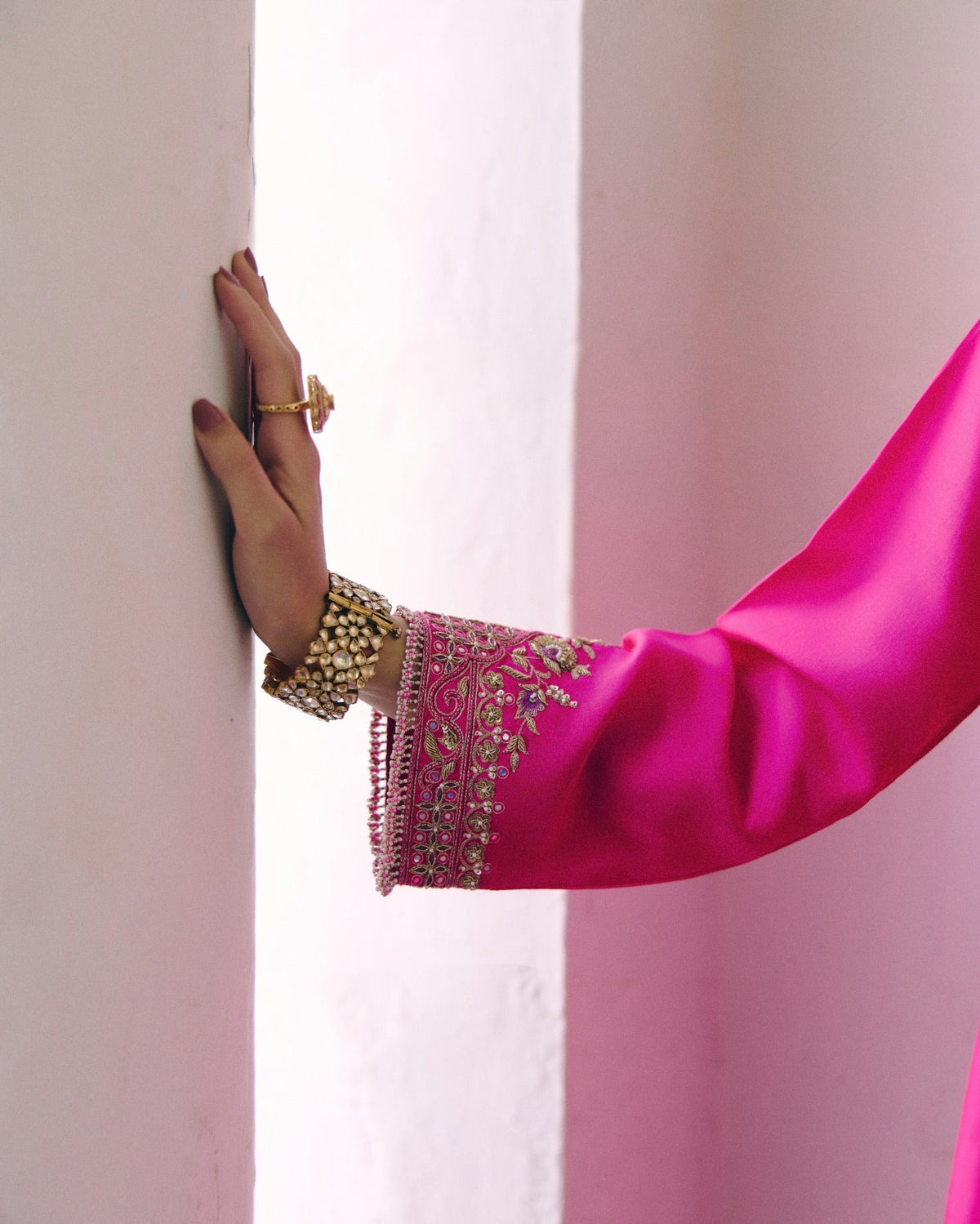 Ease in Fuchsia Sarong Set