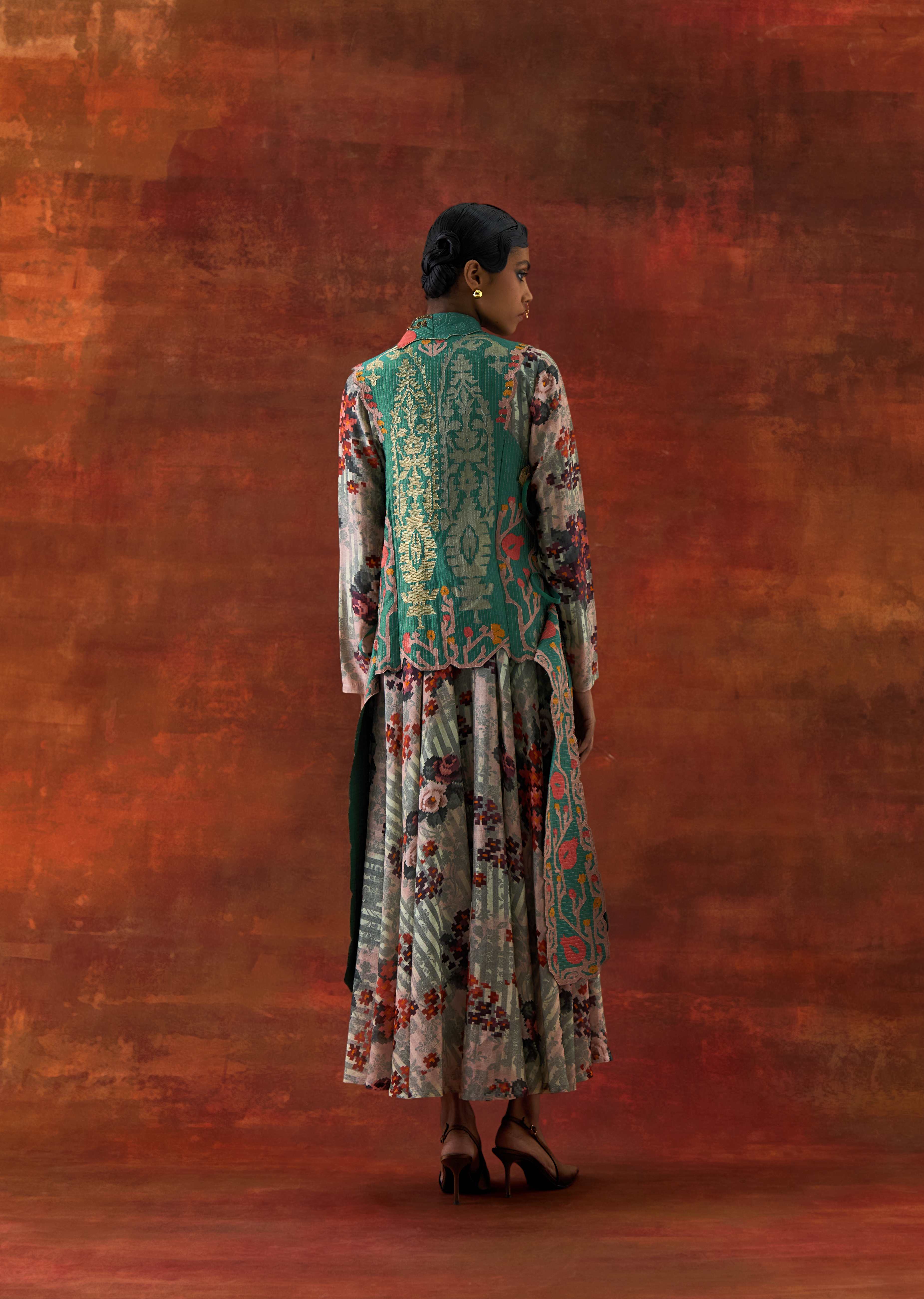 POMOGRANATE DOUBLE LAPEL JACKET WITH PRINTED ANARKALI - image 6