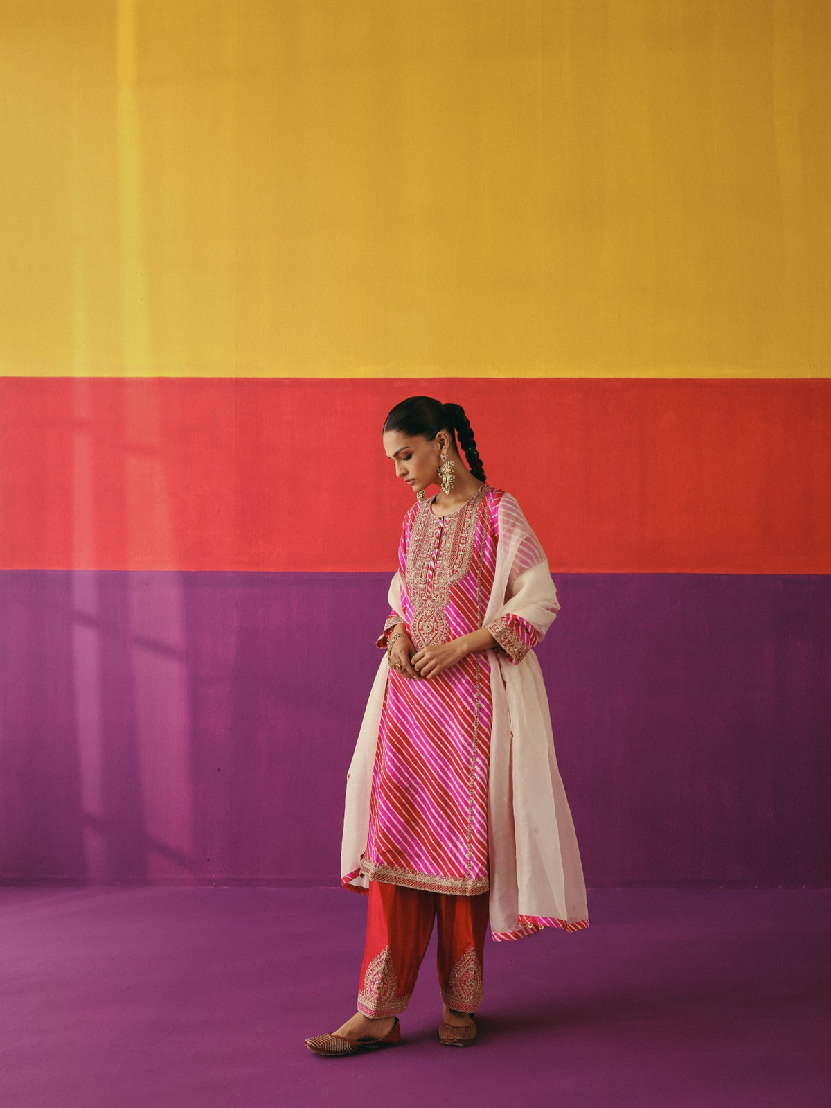 Gulnaar Leheriya Kurta Set