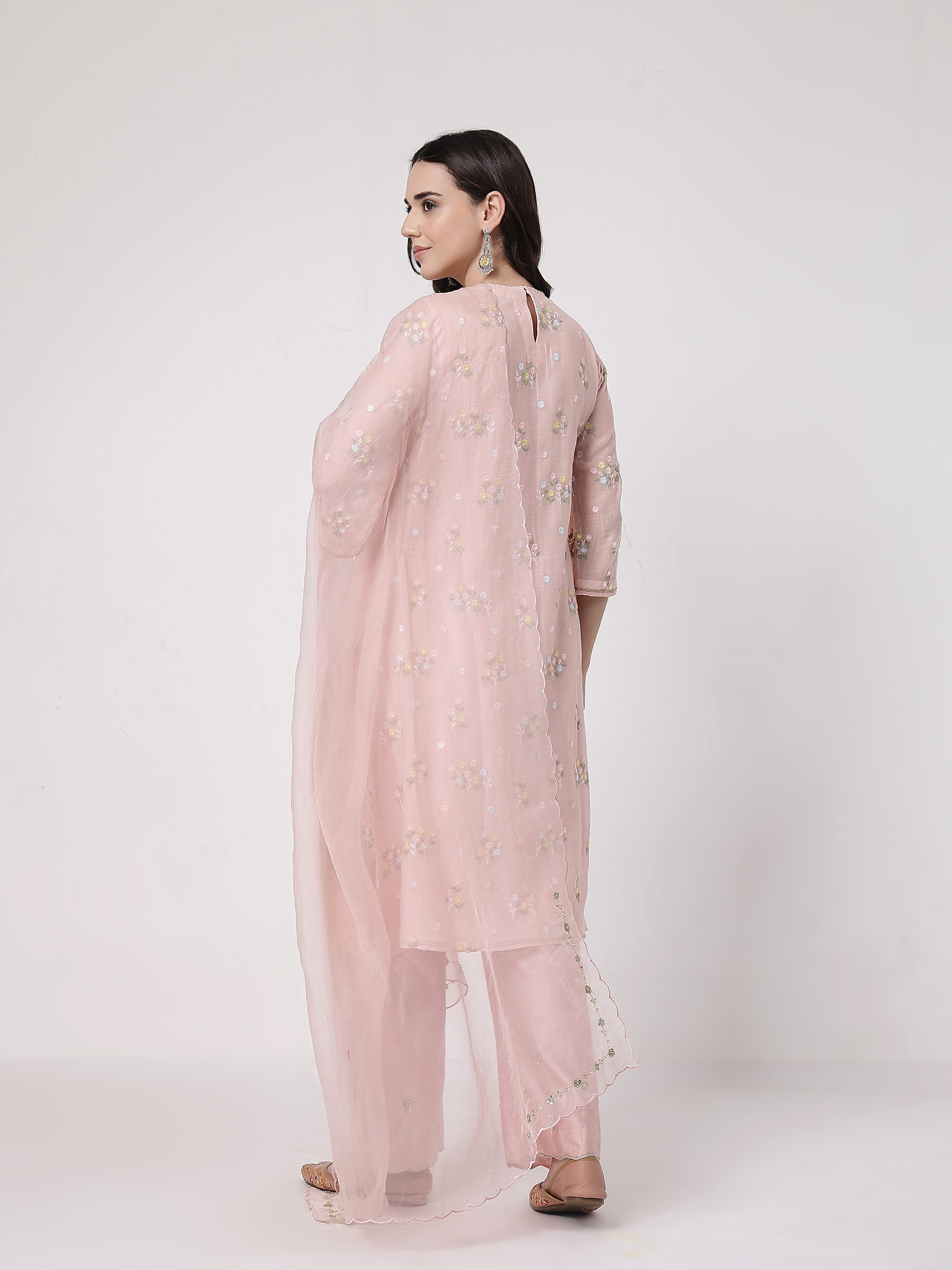 Pankhudi V Neck Set