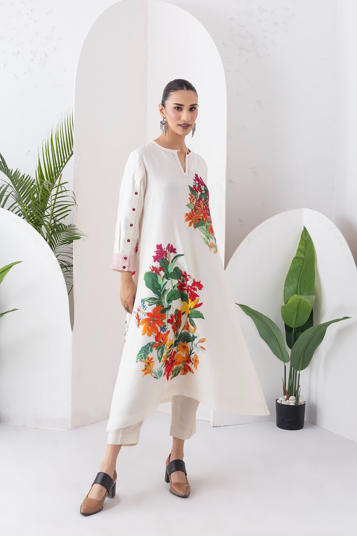 Ivory Silk Chanderi Tunic With Artistic Floral Placement Prints Set (2 PCS)