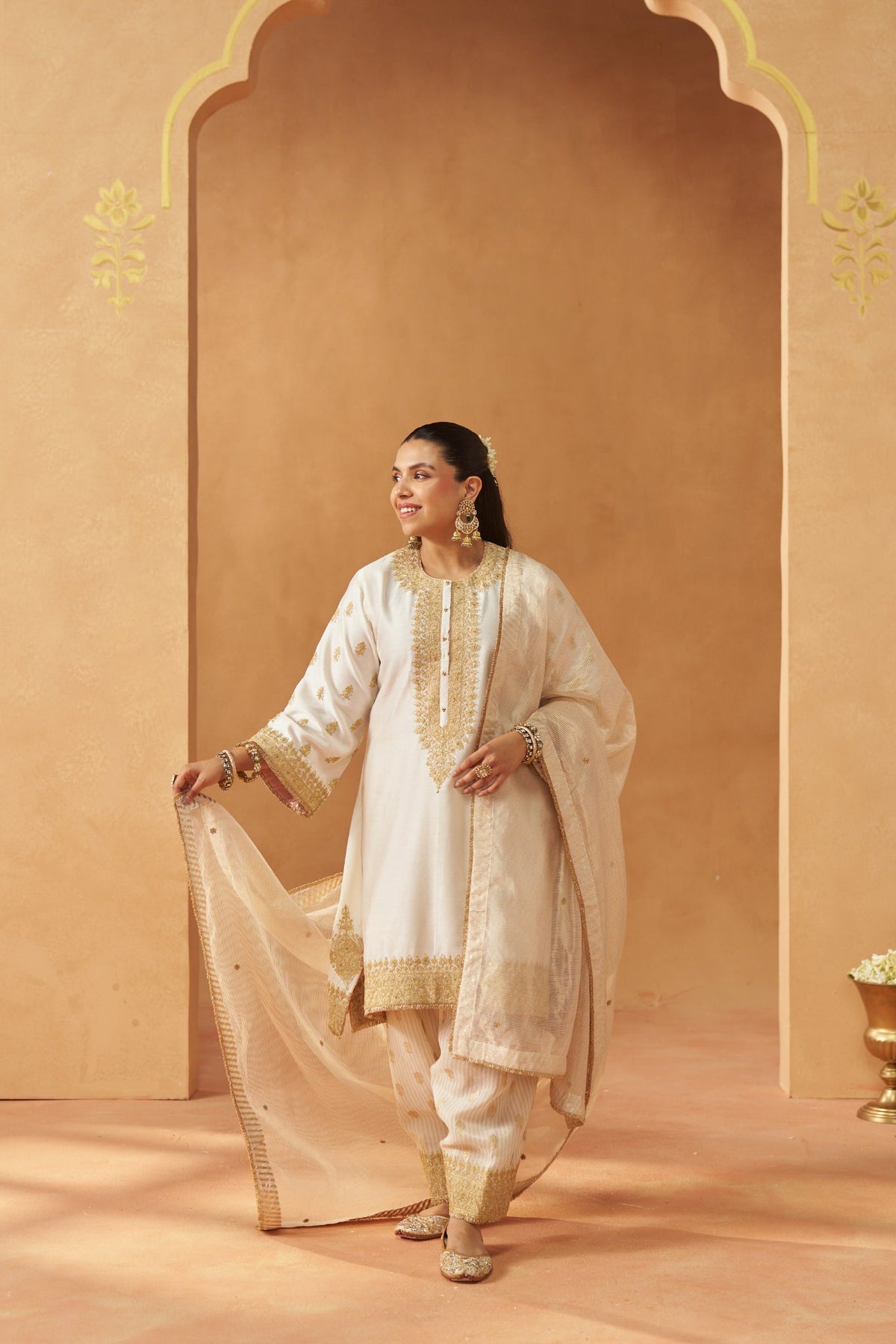 Zeenal Daisy Ivory A-Line Kaaftan with Salwar with Dupatta