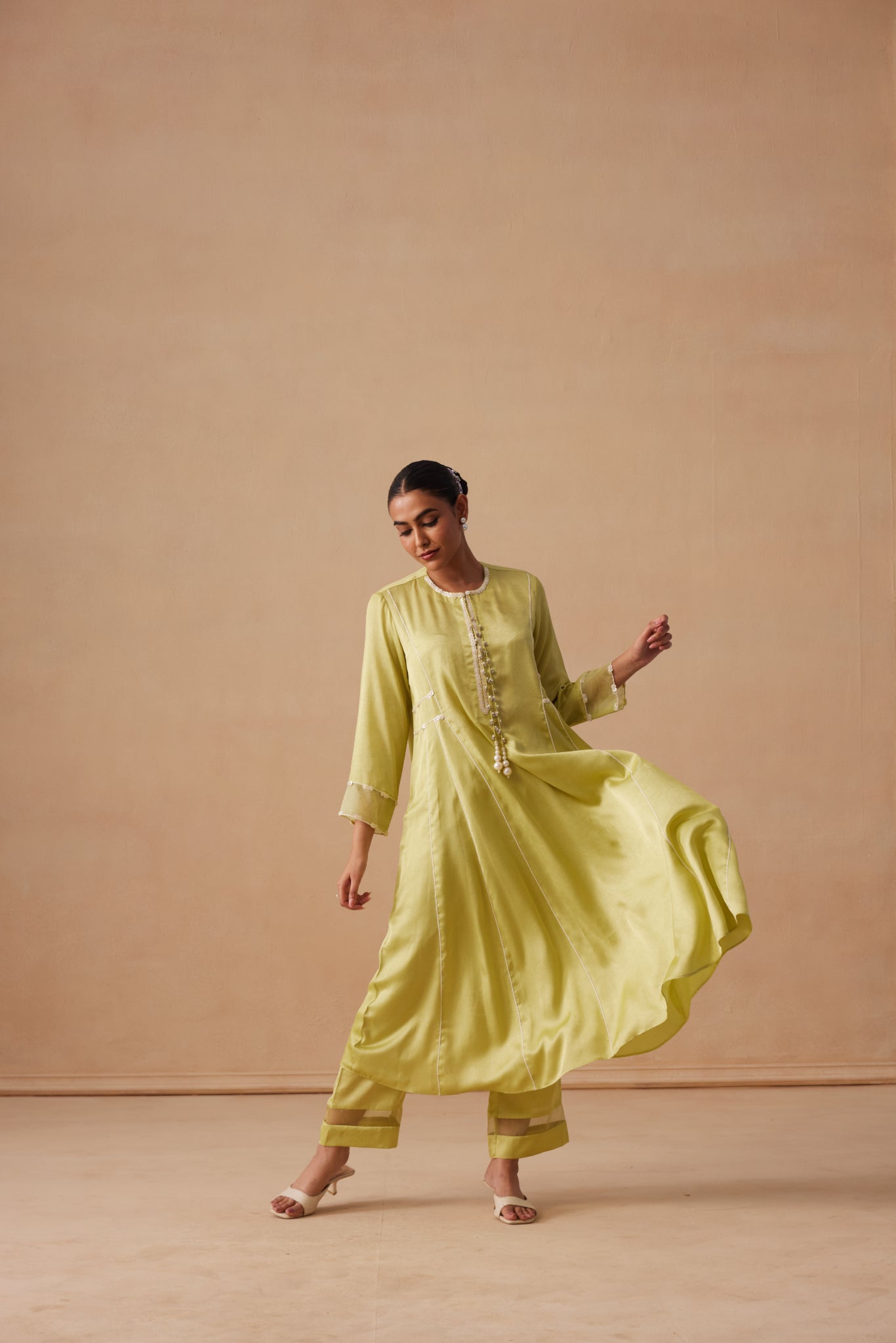 Rooh Set
