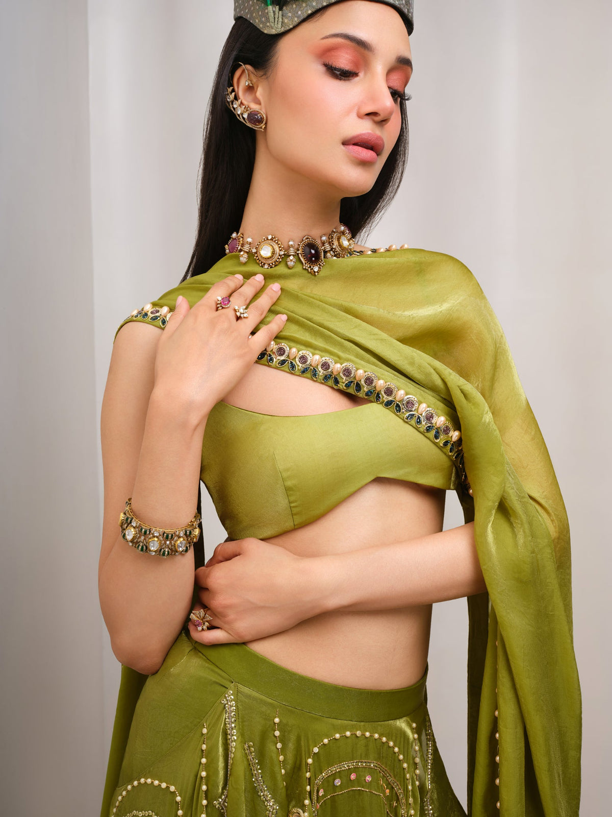 OLIVE OPULENCE