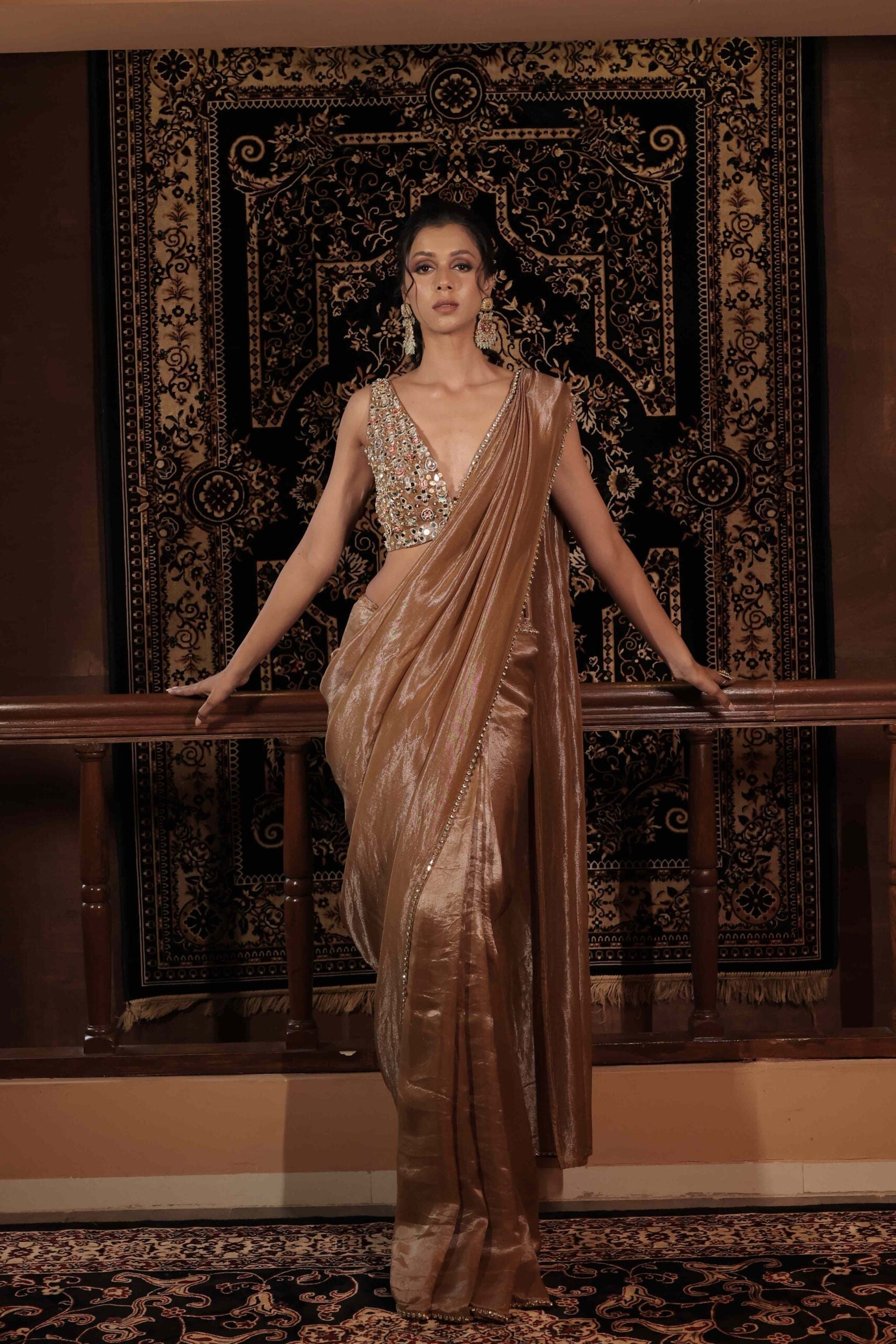 The "Aaina-Ratna Sandhya" saree set / Copper jewel and mirror embroidered tissue saree set