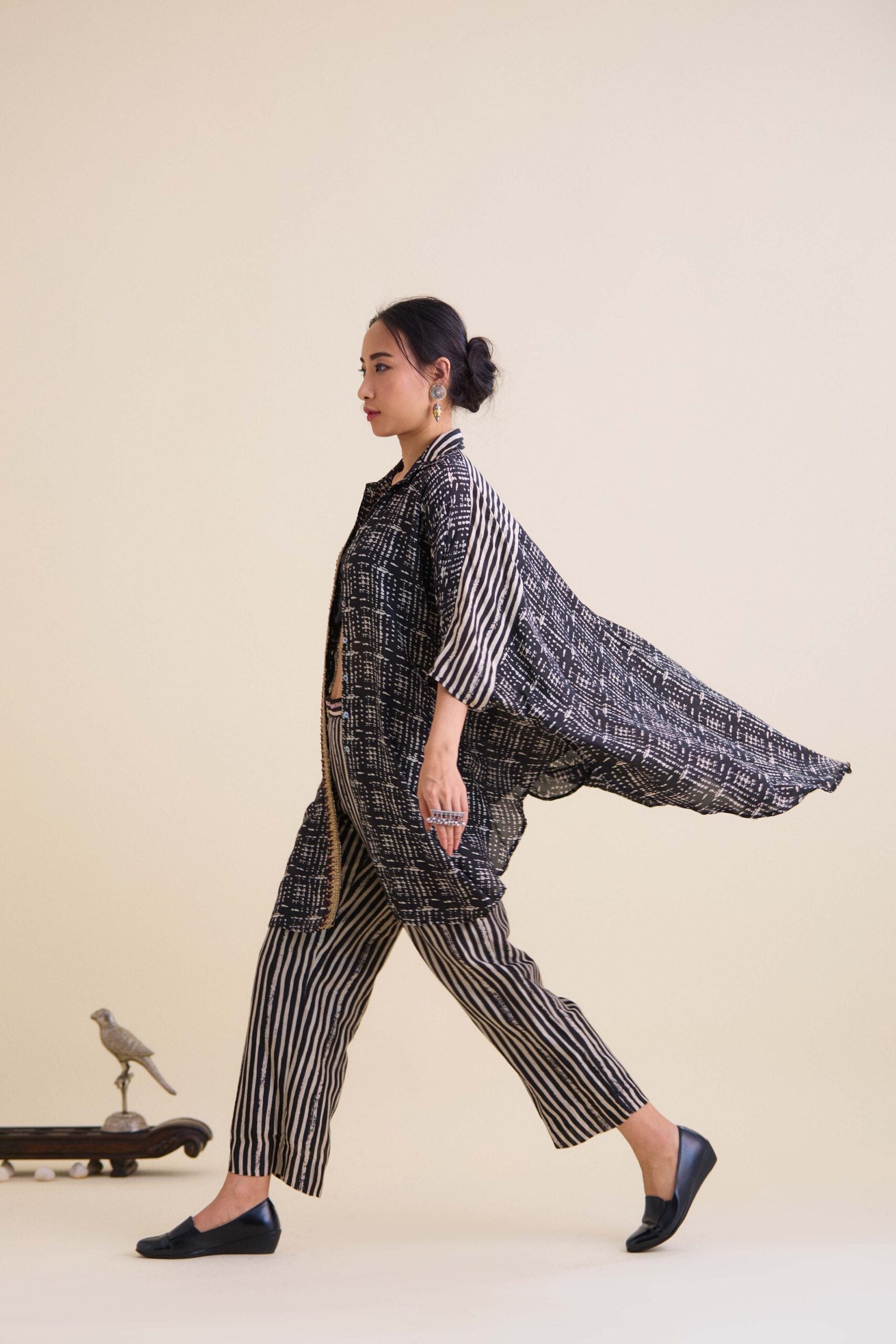 Lazy Circular Co-Ord SetW5BLWHPRCSCIR-01