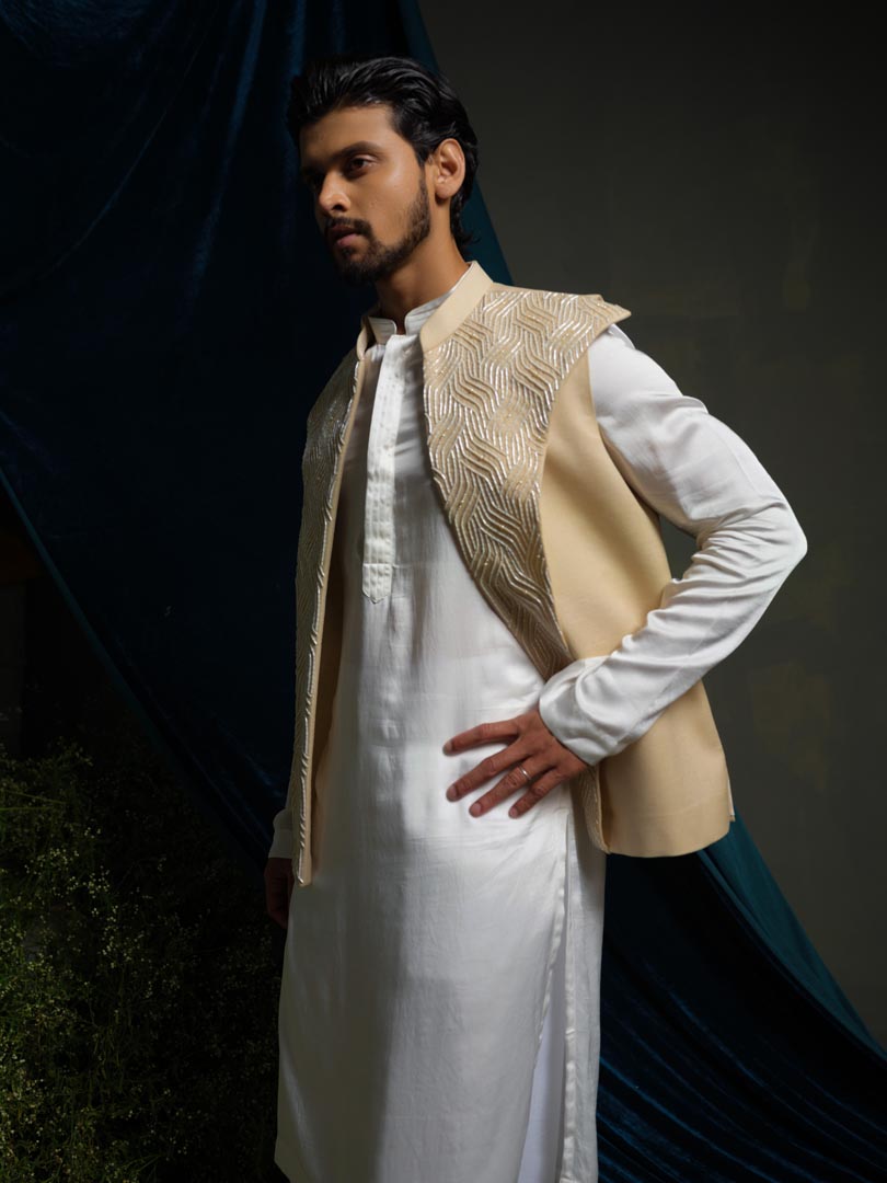 Broad Lapel Bundi Set