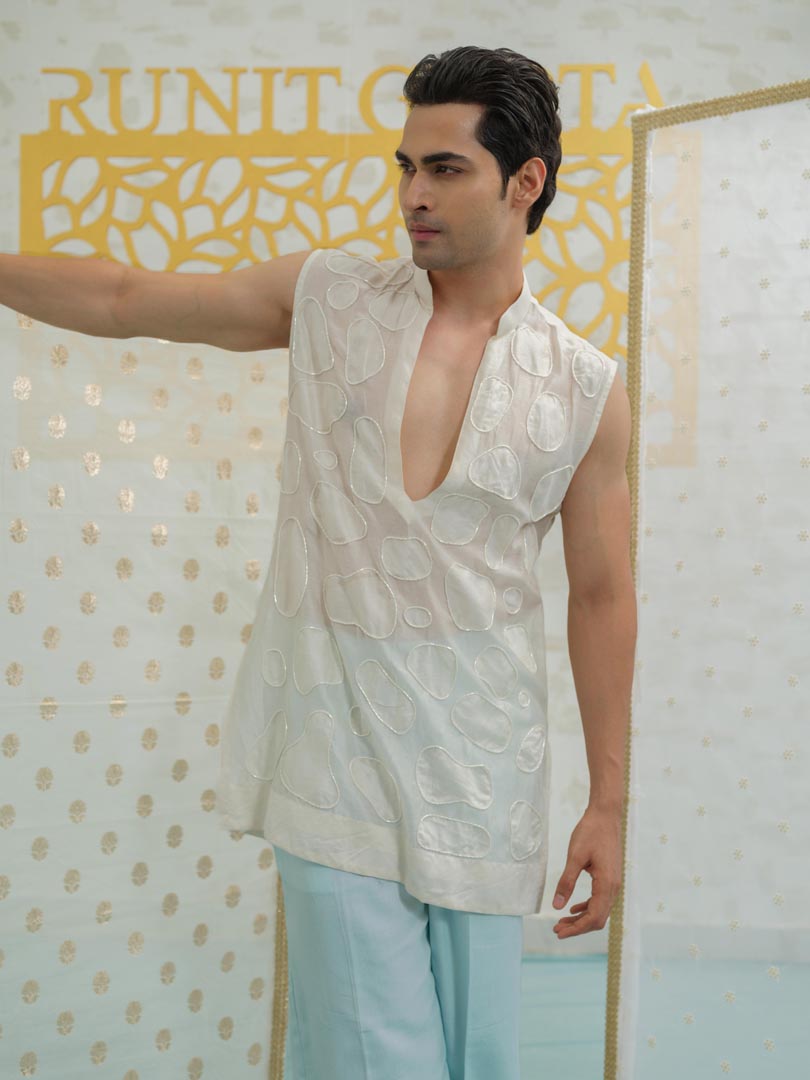 Amoeba Sleeveless Kurta set