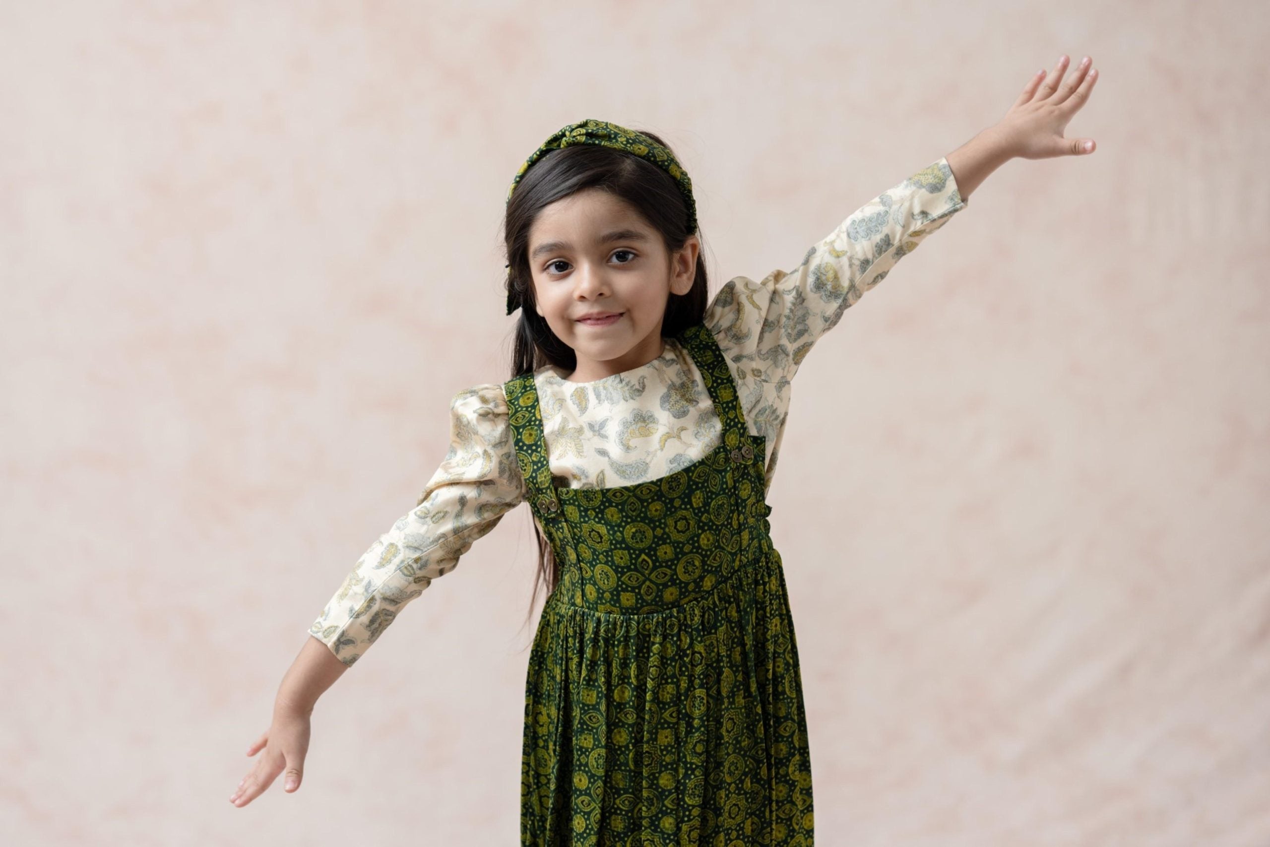 Crop top with frock