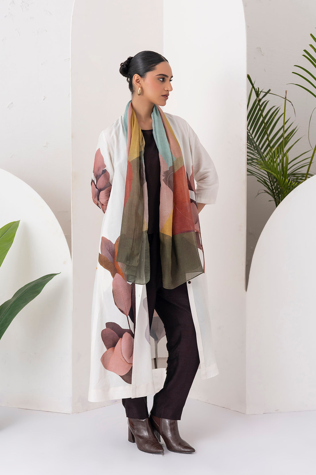 Ivory Viscose Dupion Leaf Printed Dress (1 PC)