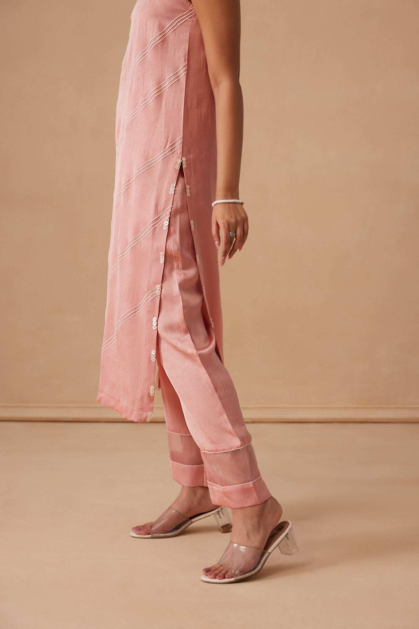 Abeer Set