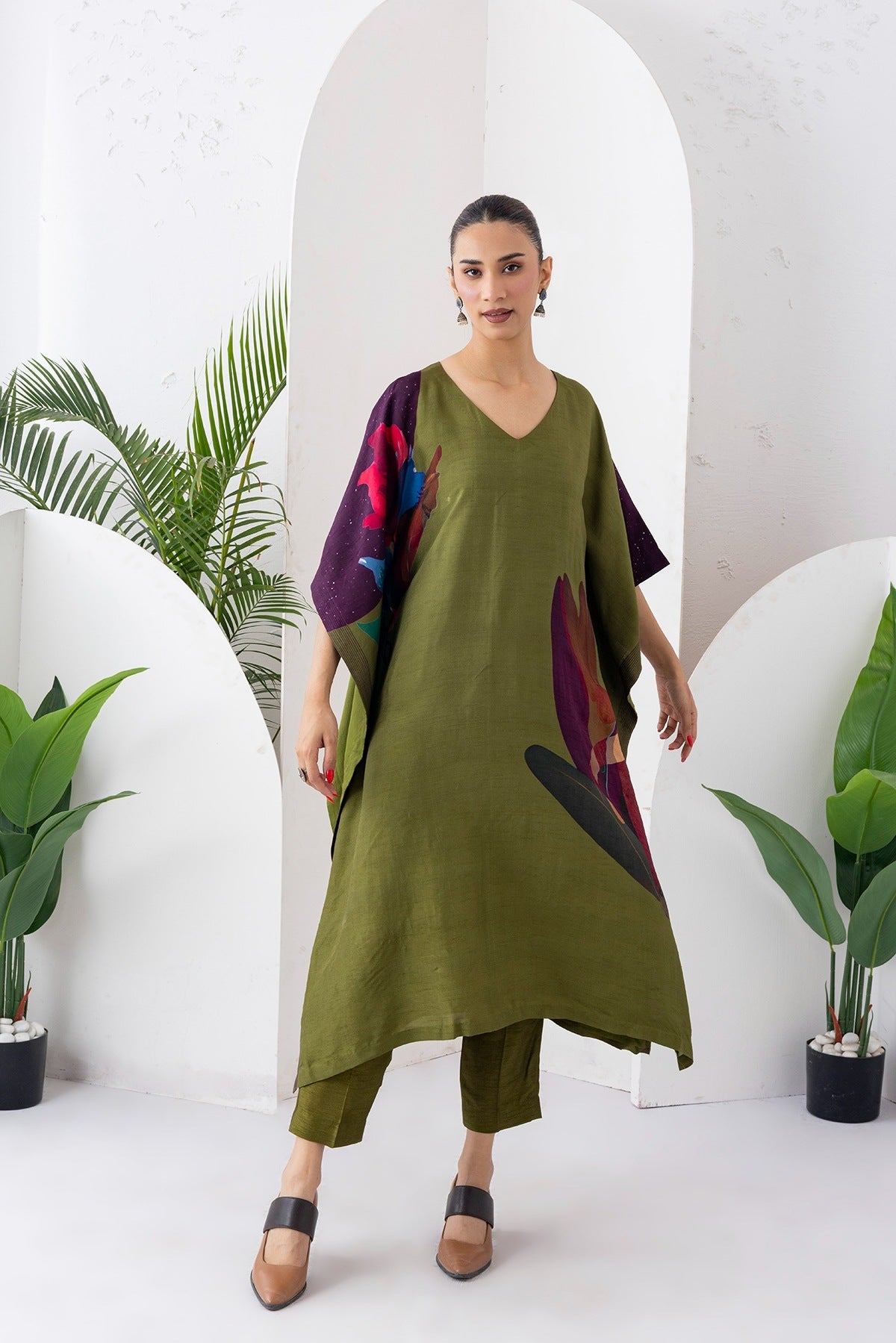 Leaf Green Viscose Dupion Printed Kaftan Set (2 PCS)