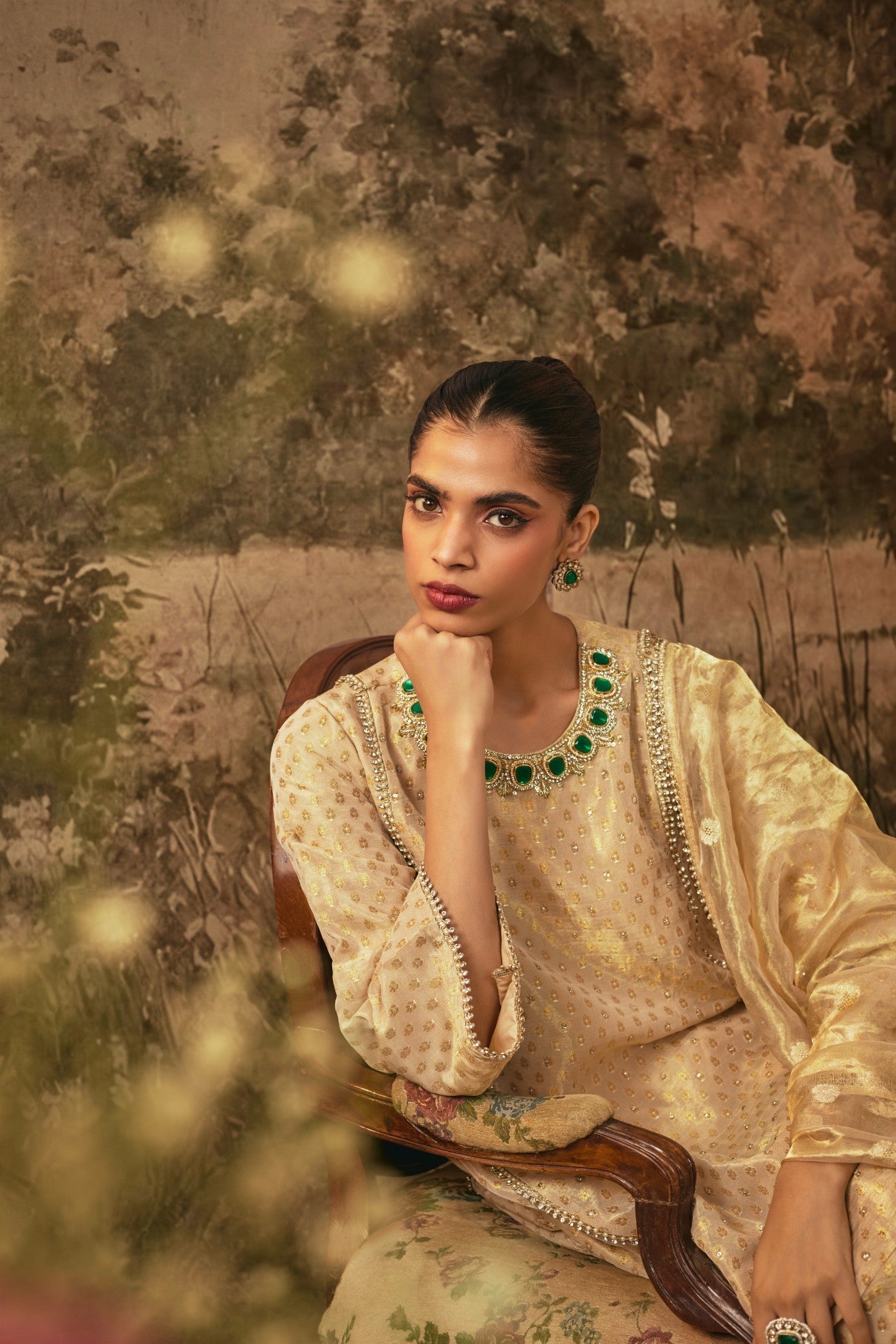 Ivory Gold Metallic Tissue Kurta Set with Emerald Detailing