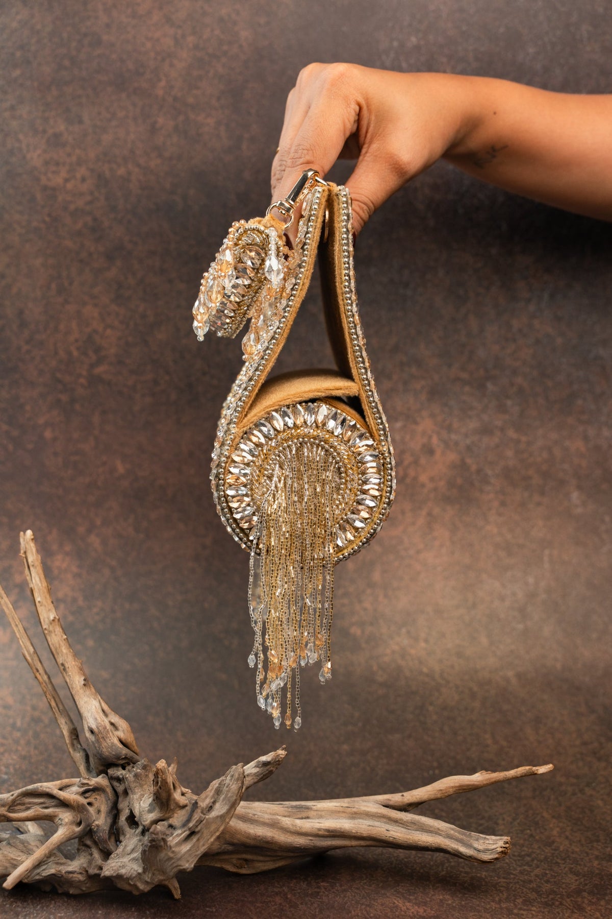 Hinted Beadfall Gold Silver