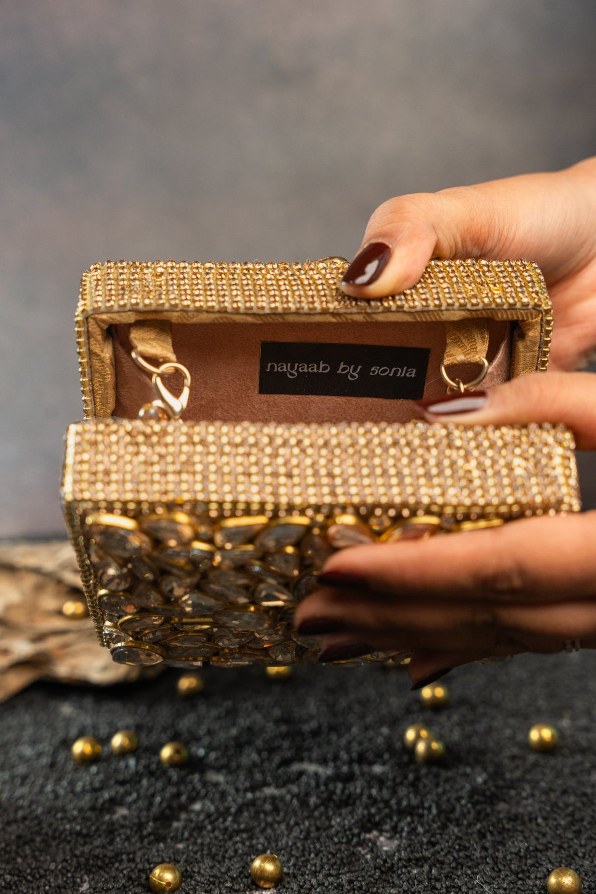 Diamond Casket Gold Mini