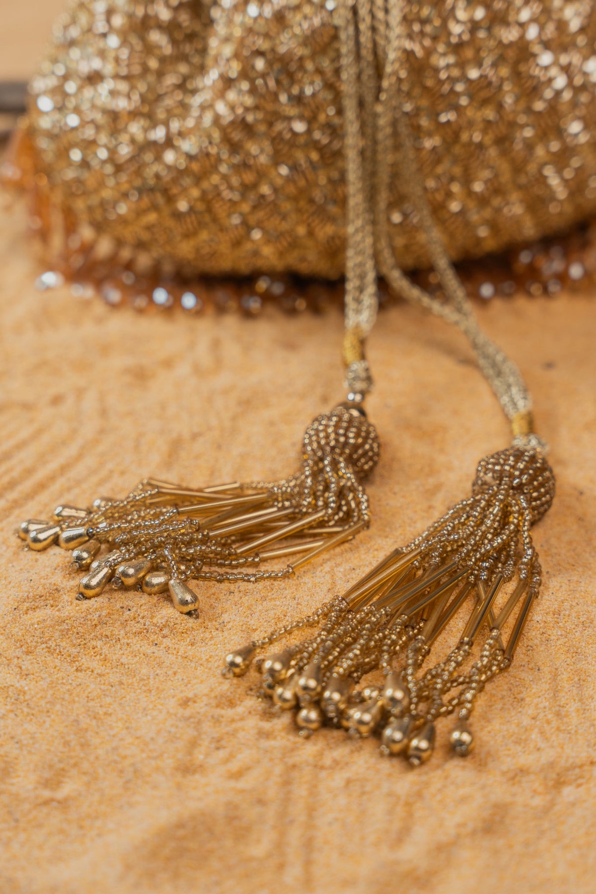 Shimmer Viel Gold