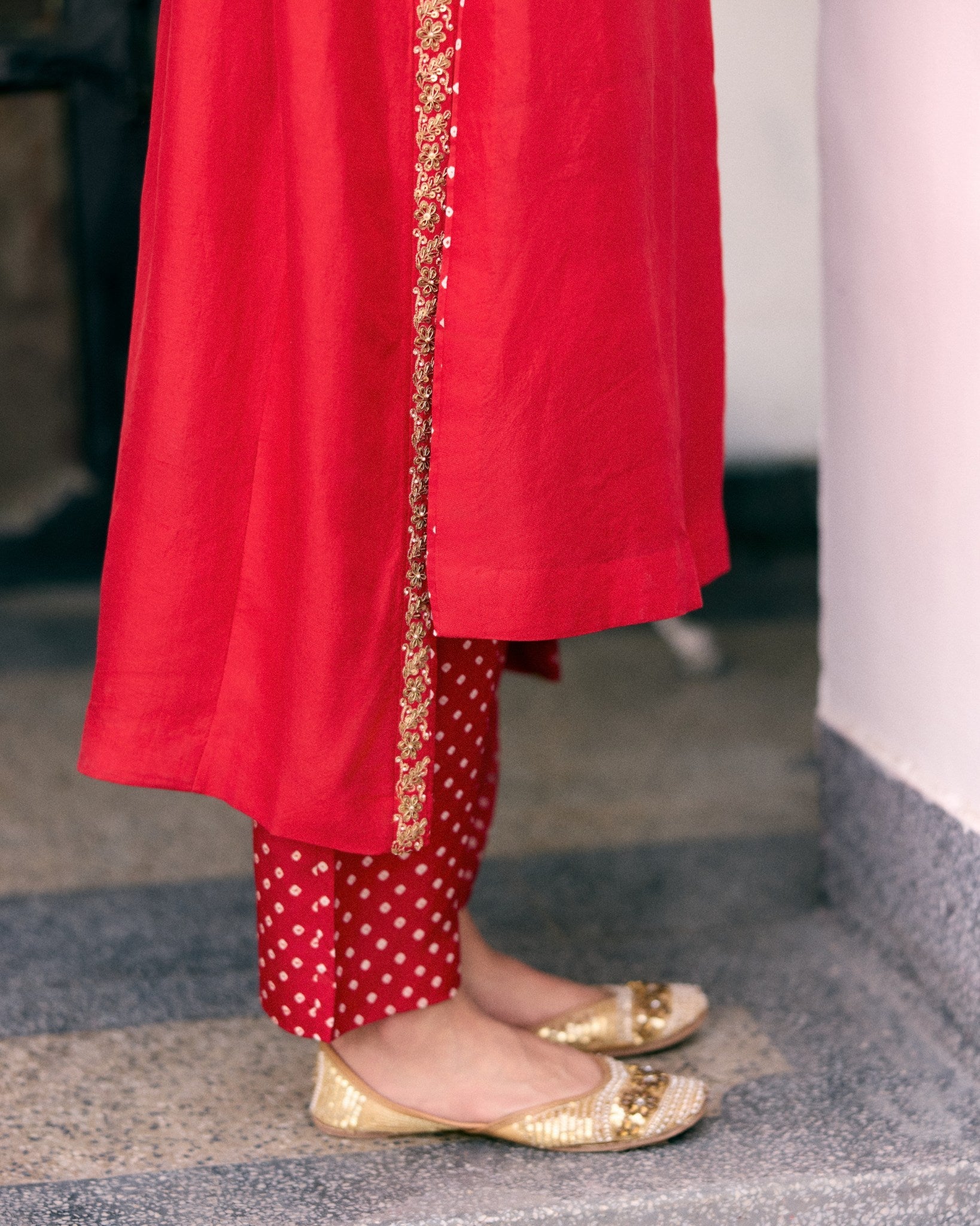 Whispers of Bandhani Kurta Set