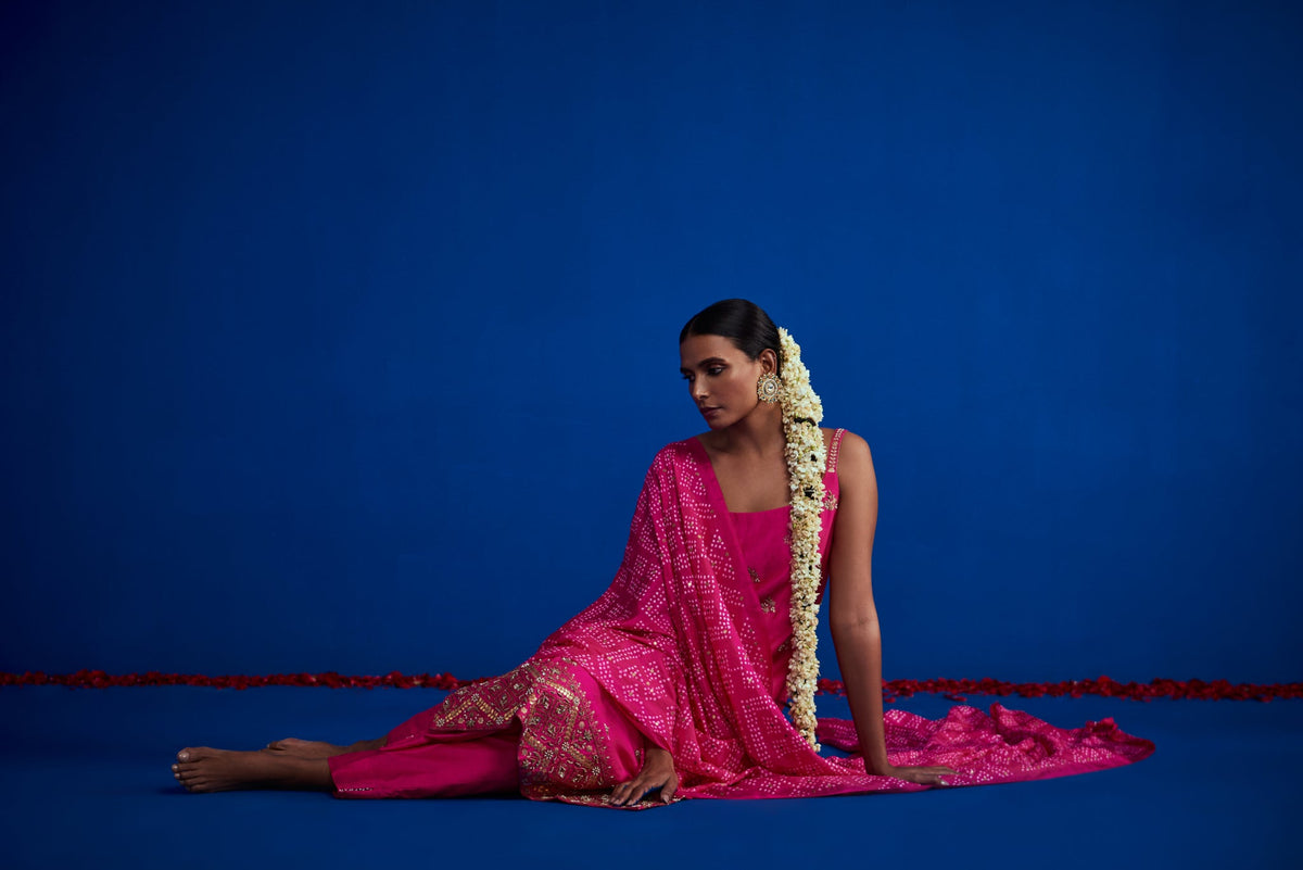 Spaghetti Kurta Set With Bandhani Dupatta