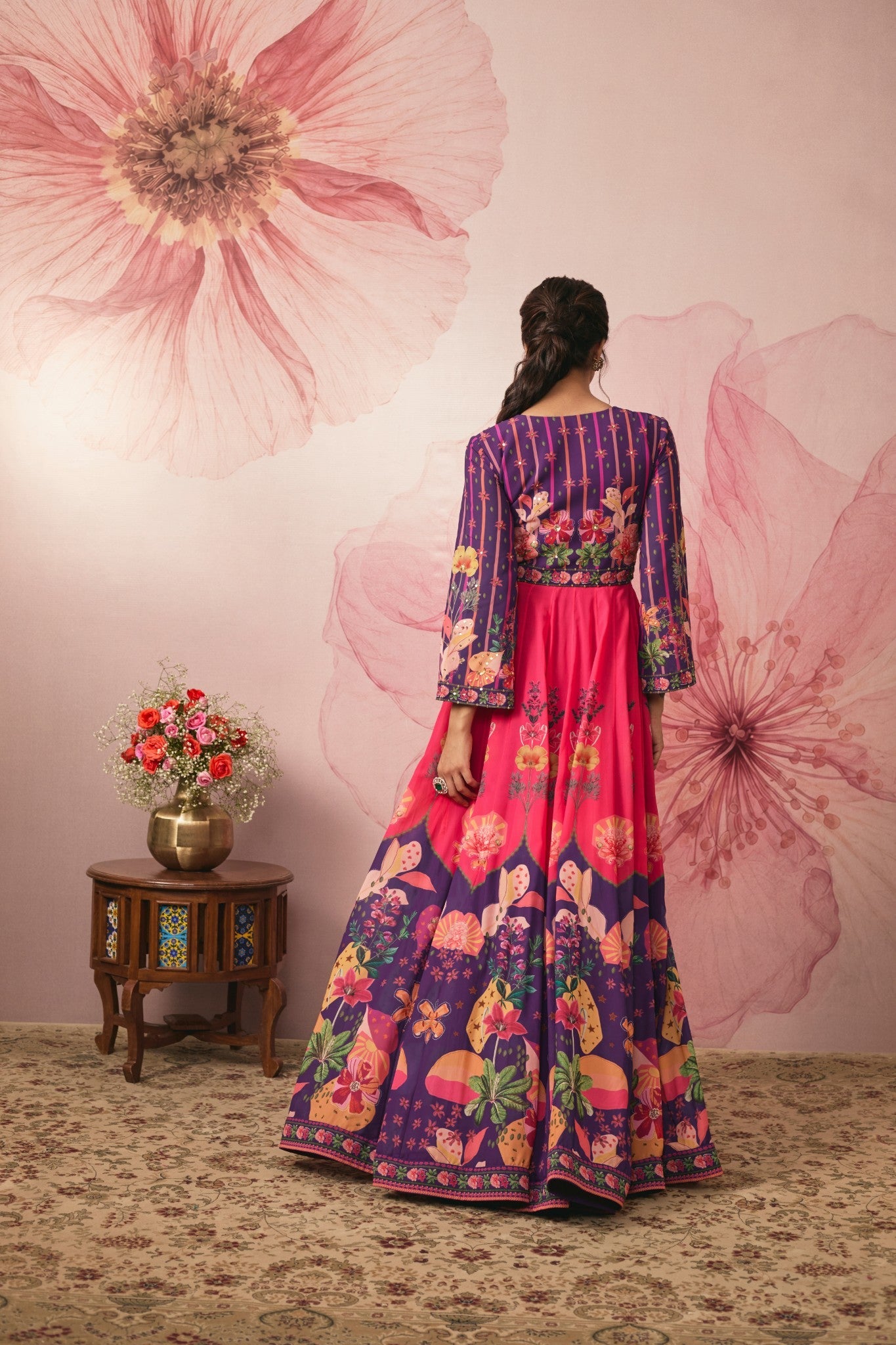 VIOLET FLORAL PRINTED COLOR BLOCK GOWN SET