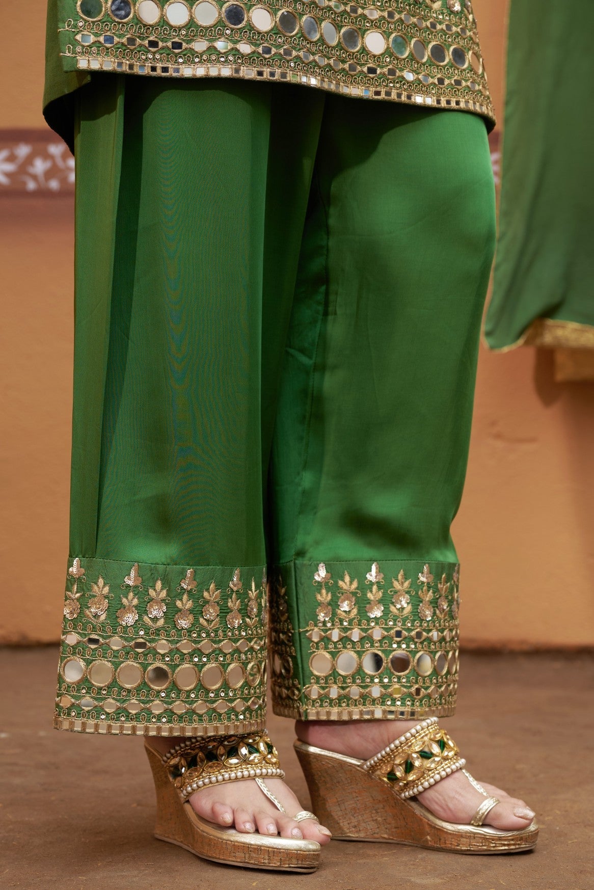 mirror work hand embroidry  green kurta set