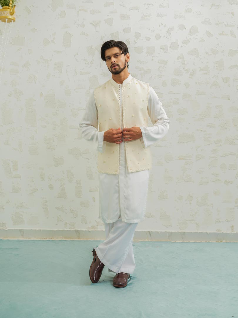 Cream button Bundi set