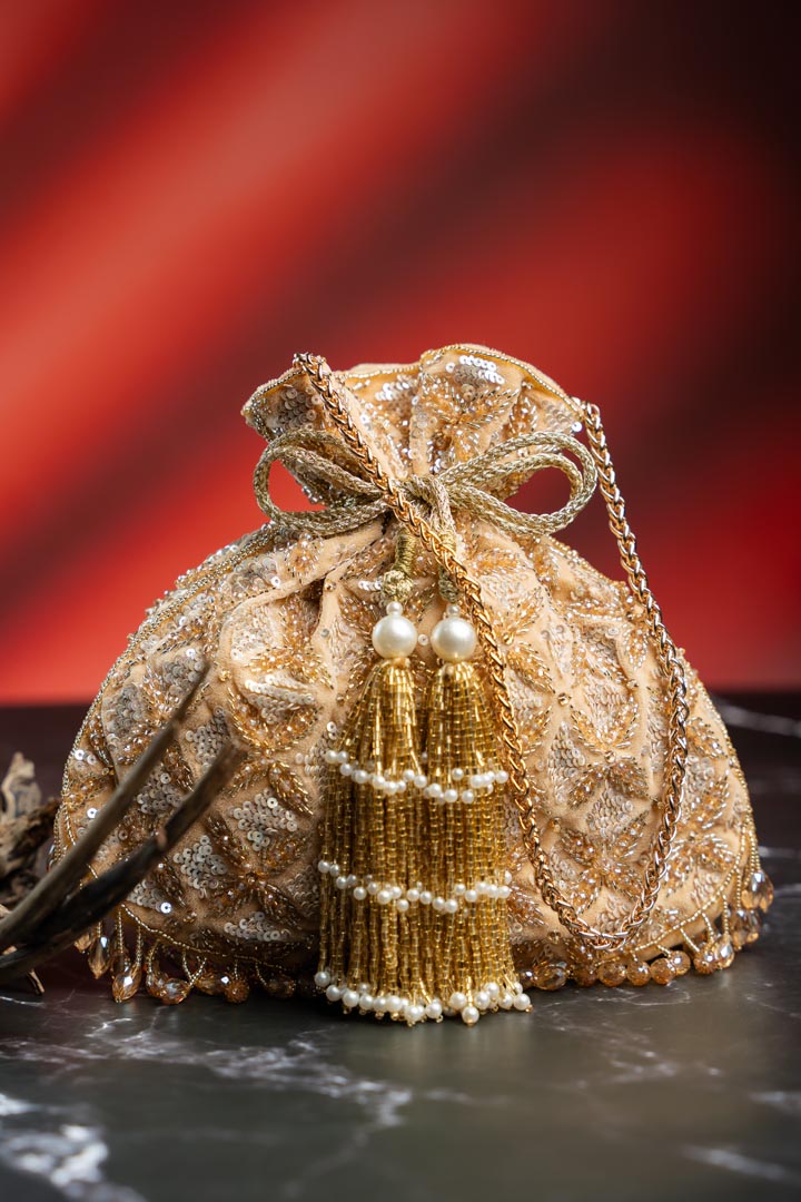 Leafy Lattice Champagne