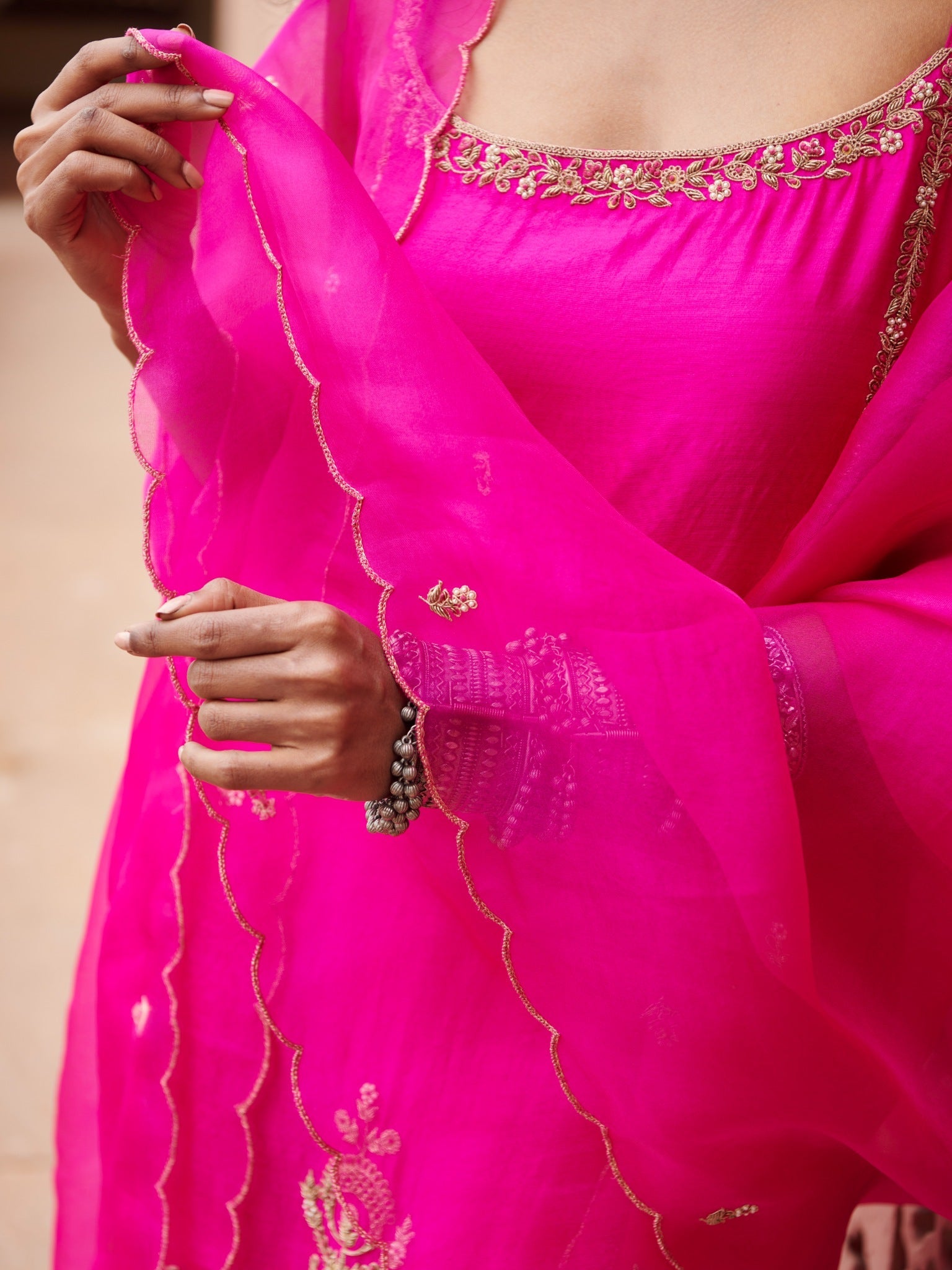 sleeveless chandbali suit
