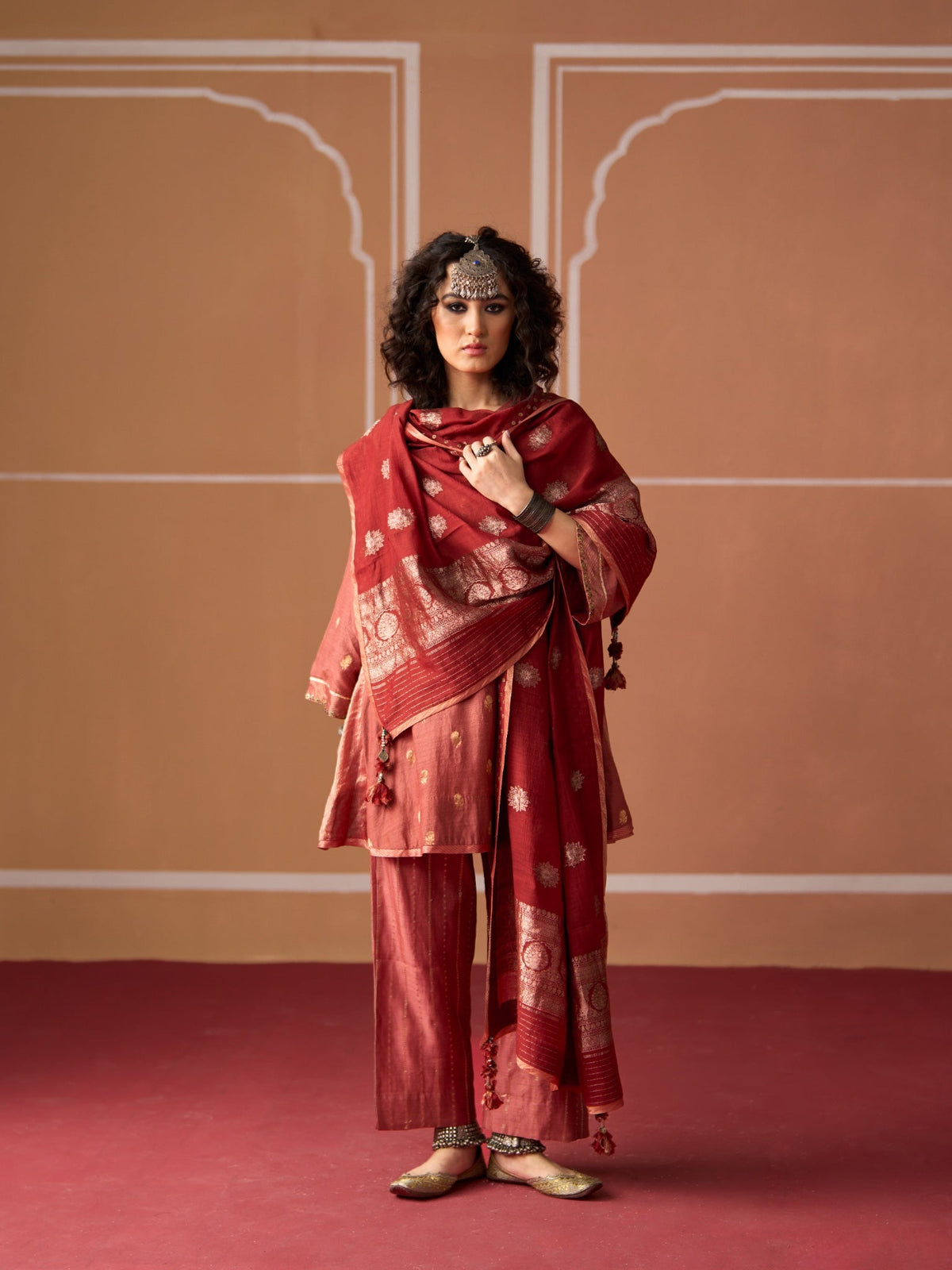 CHARU KURTA