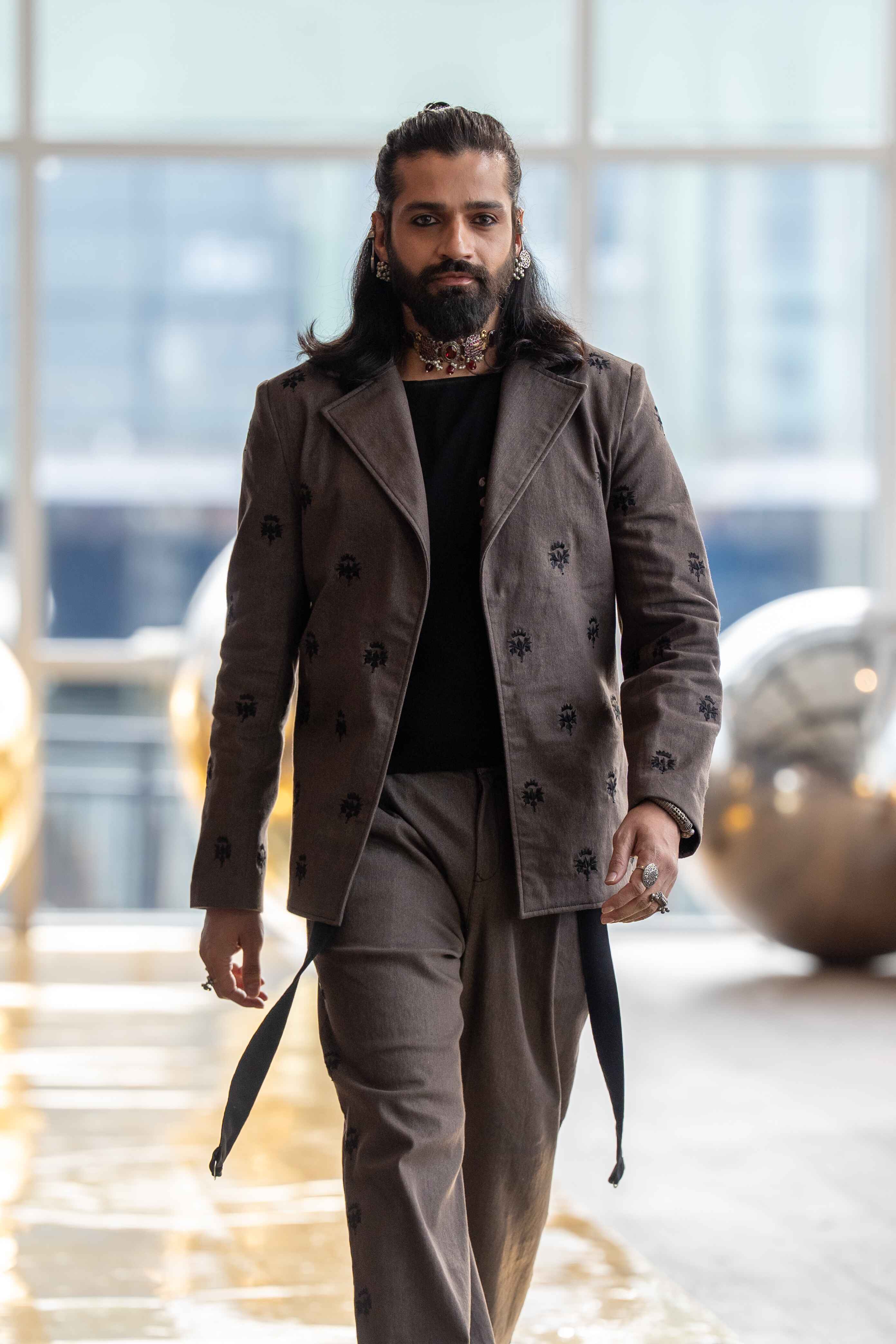 Mugal Embroidered Blazer
