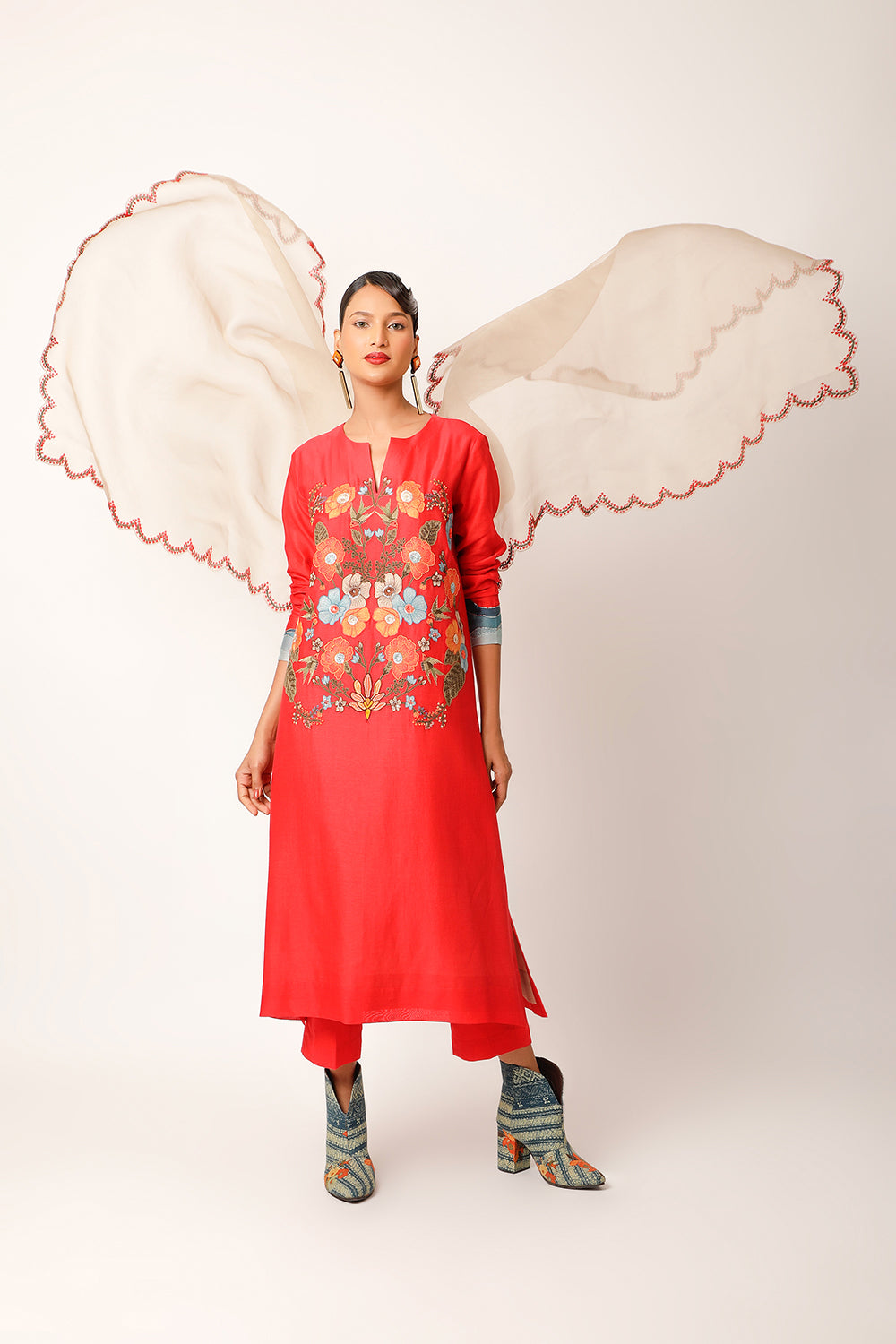 Foliage Embroidered Straight Kurta With Pants - Auraya Fashion - Jajaabor - 