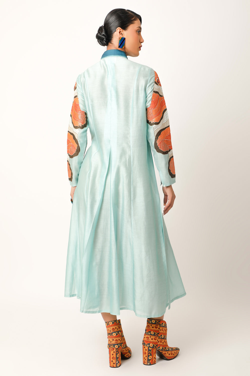 Draped Shirt With Fish Detail On The Sleeves + Inner Slip + Pants - Auraya Fashion 
