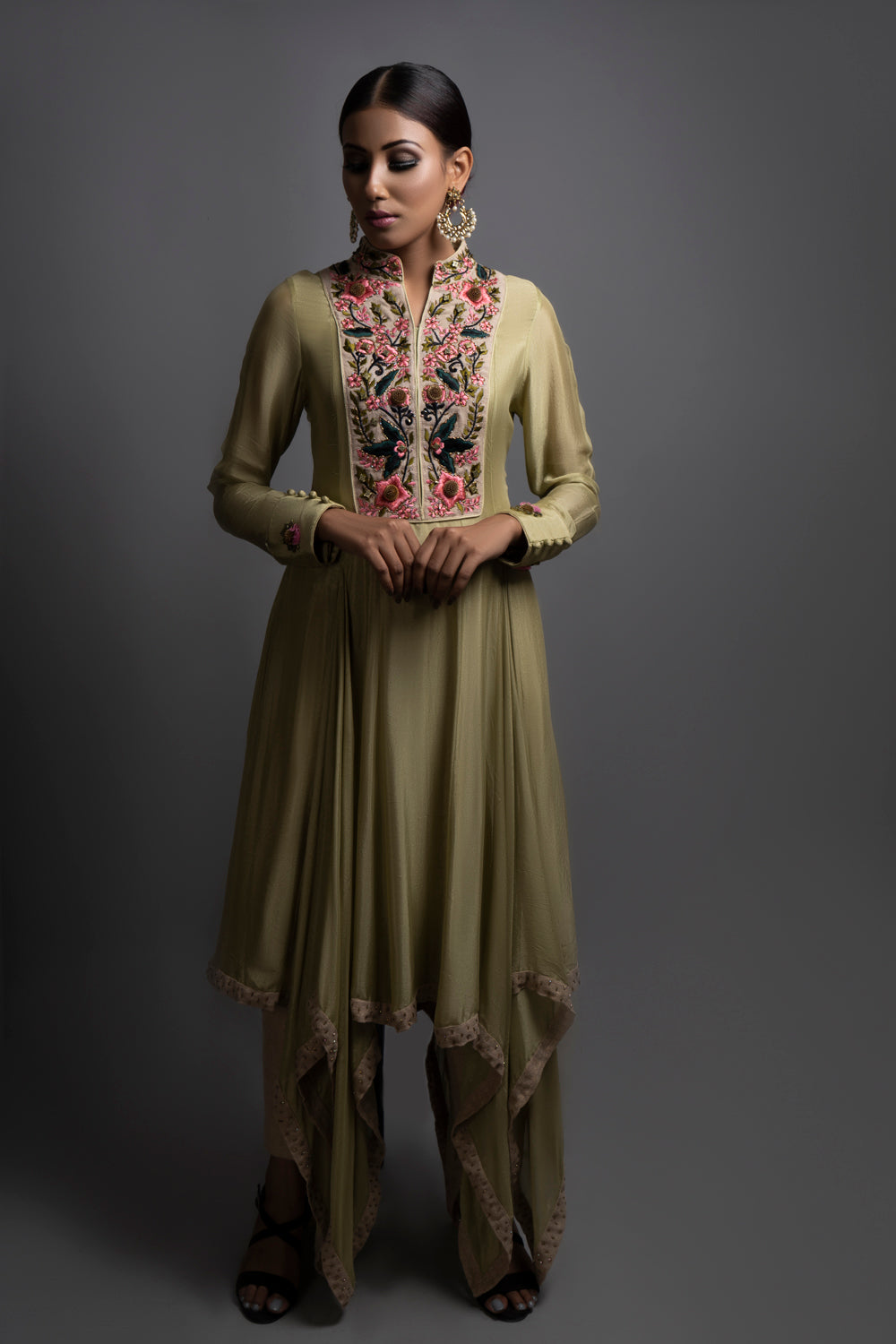 Deira Asymmetric Kurta With Jute Pants. - Auraya Fashion - Sejal Kamdar - #tag1# - #tag2# - #tag3# - #tag3#